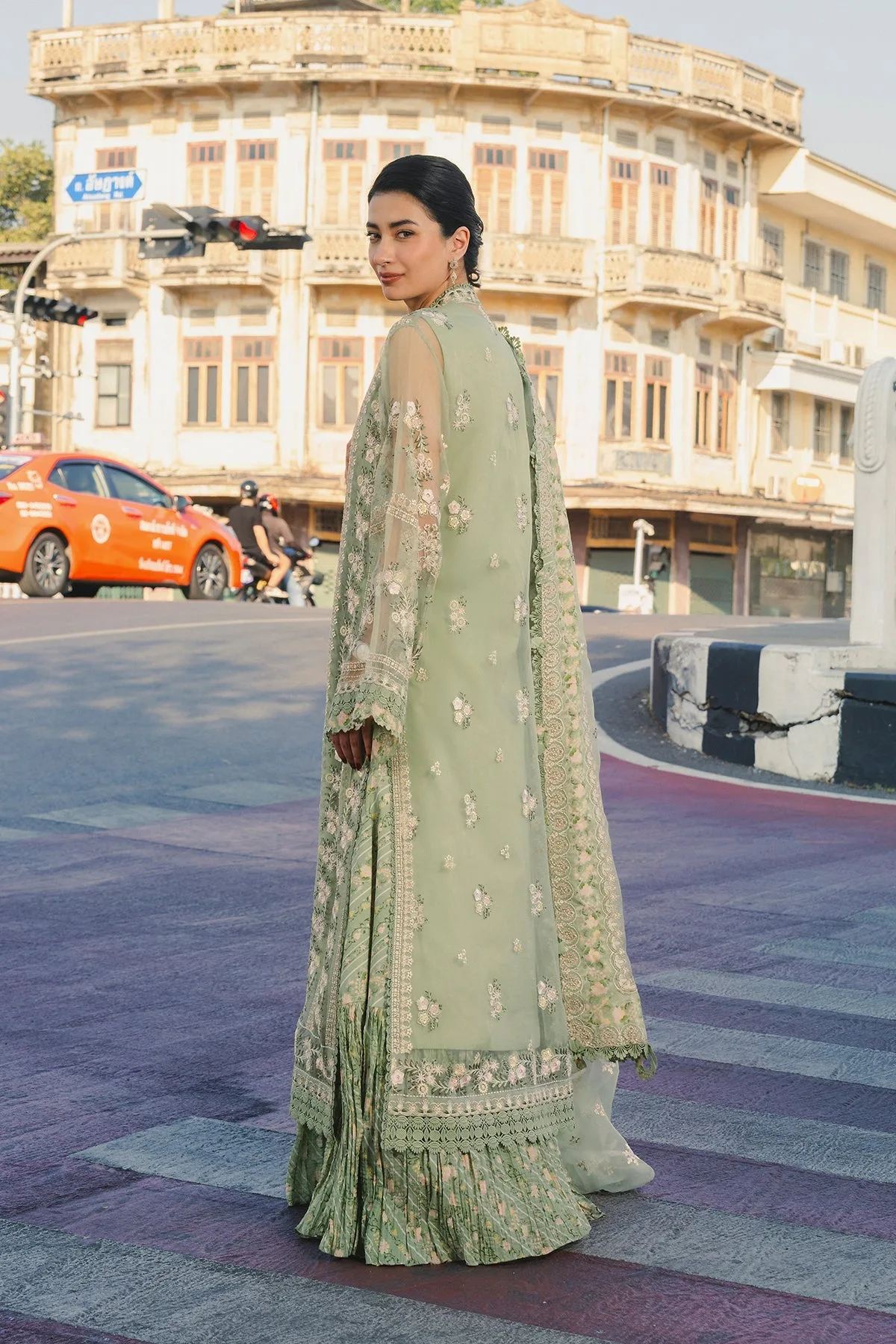 Green Organza – view 4 – Poshaq