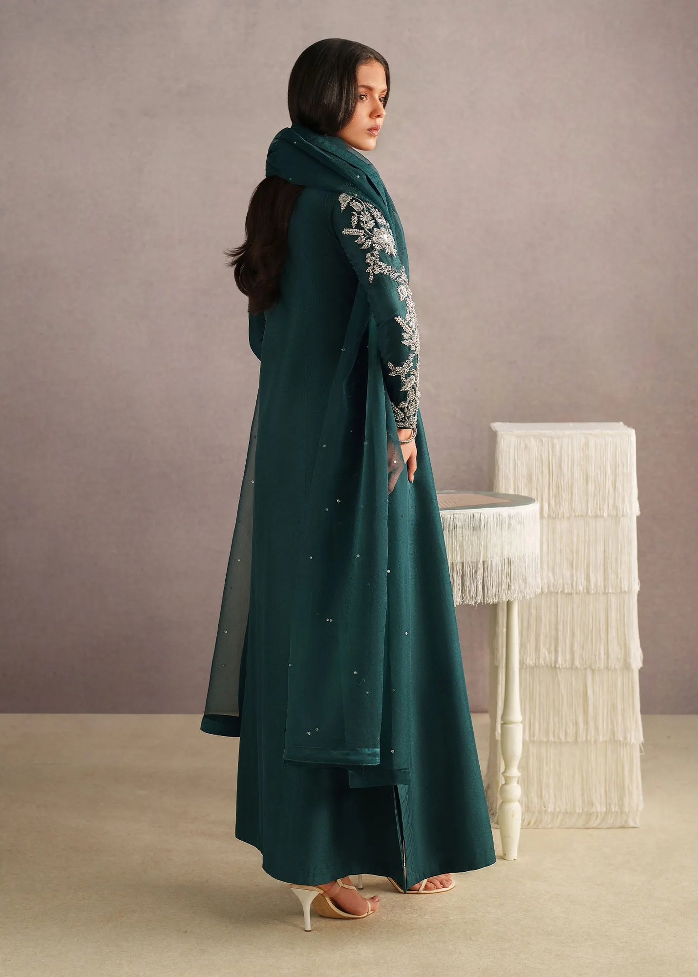 Silver Organza – view 4 – Poshaq