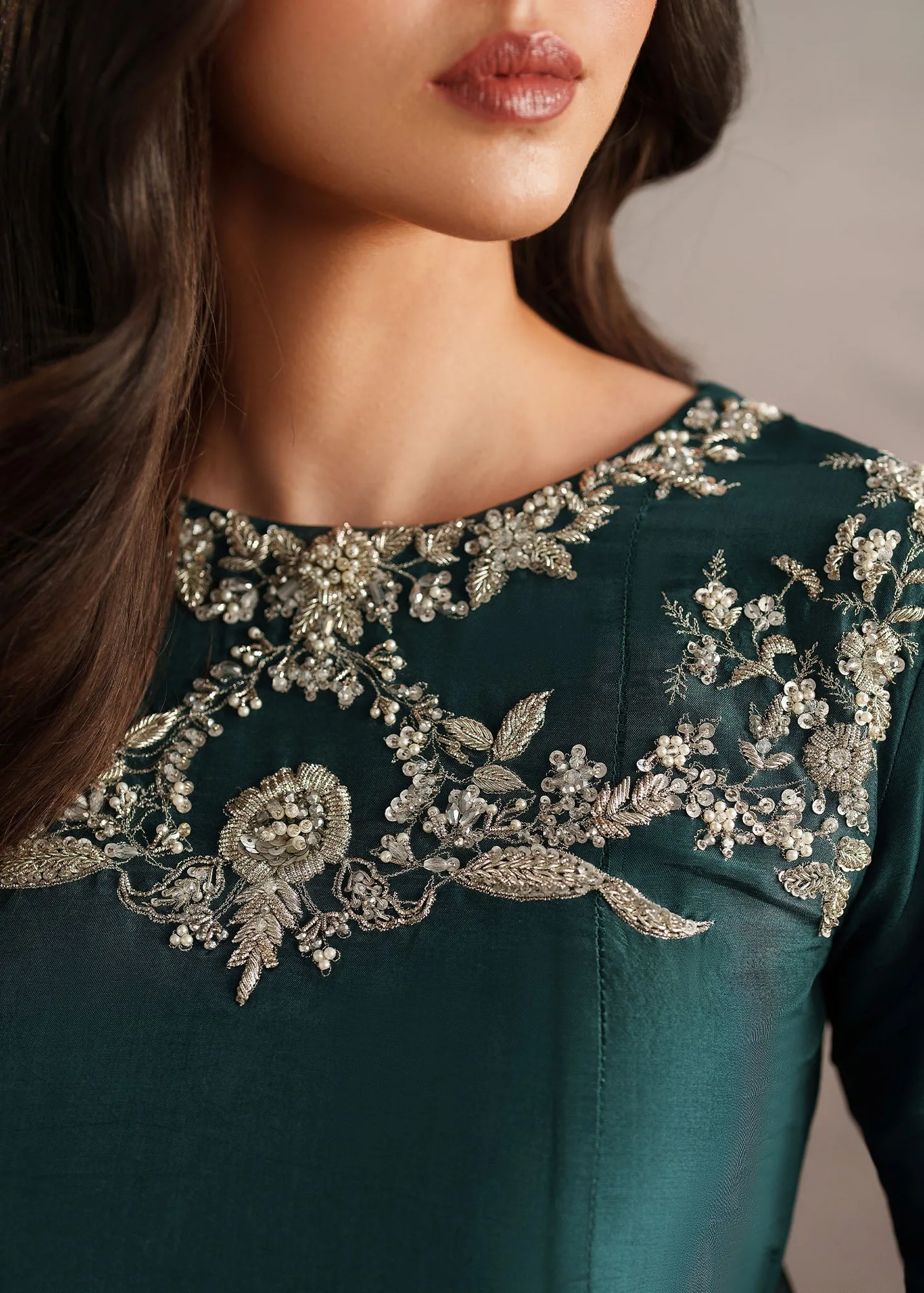Silver Organza – view 5 – Poshaq