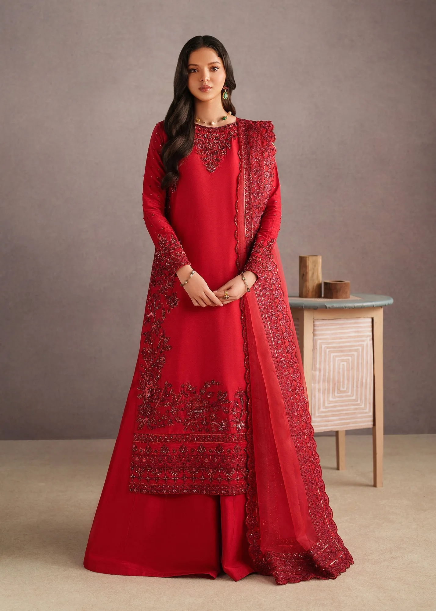 Red Organza – view 1 – Poshaq