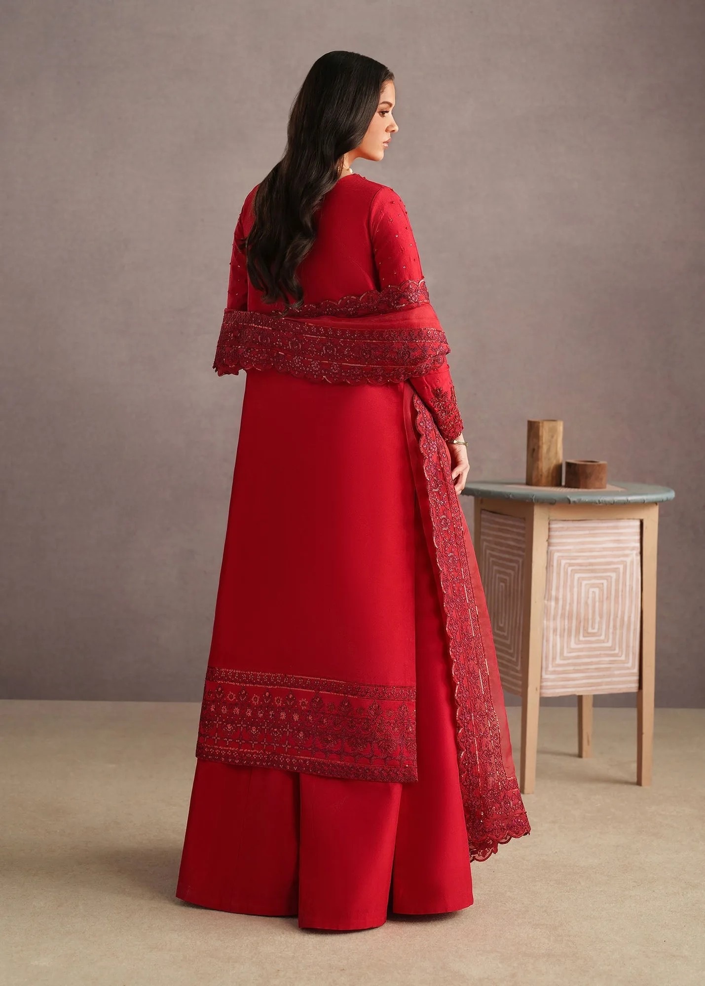 Red Organza – view 3 – Poshaq