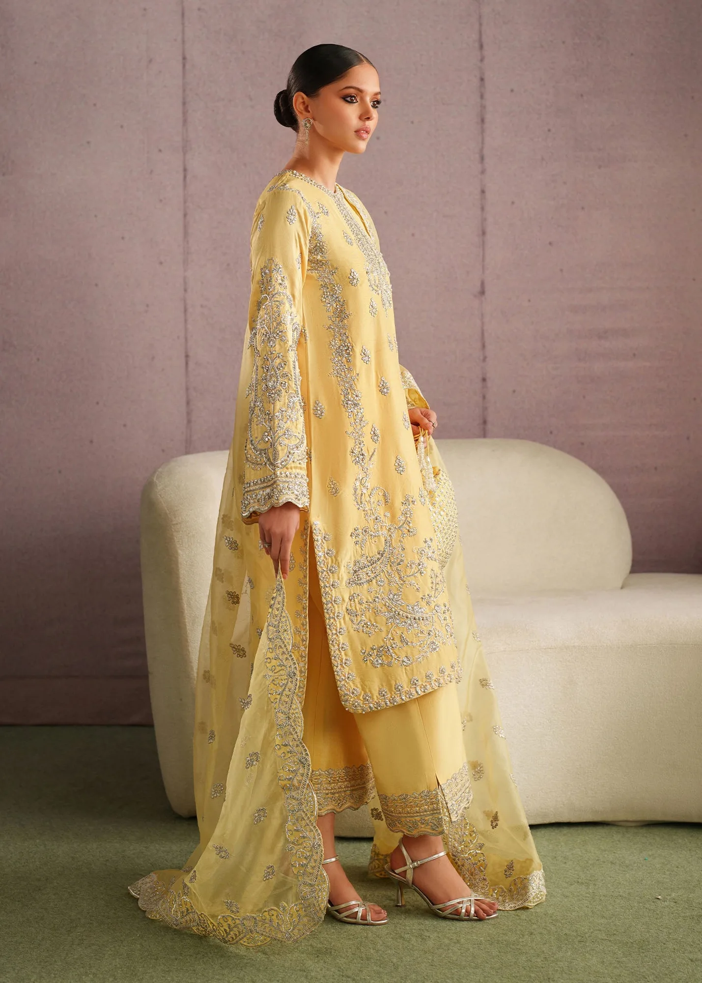 Yellow Organza – view 4 – Poshaq