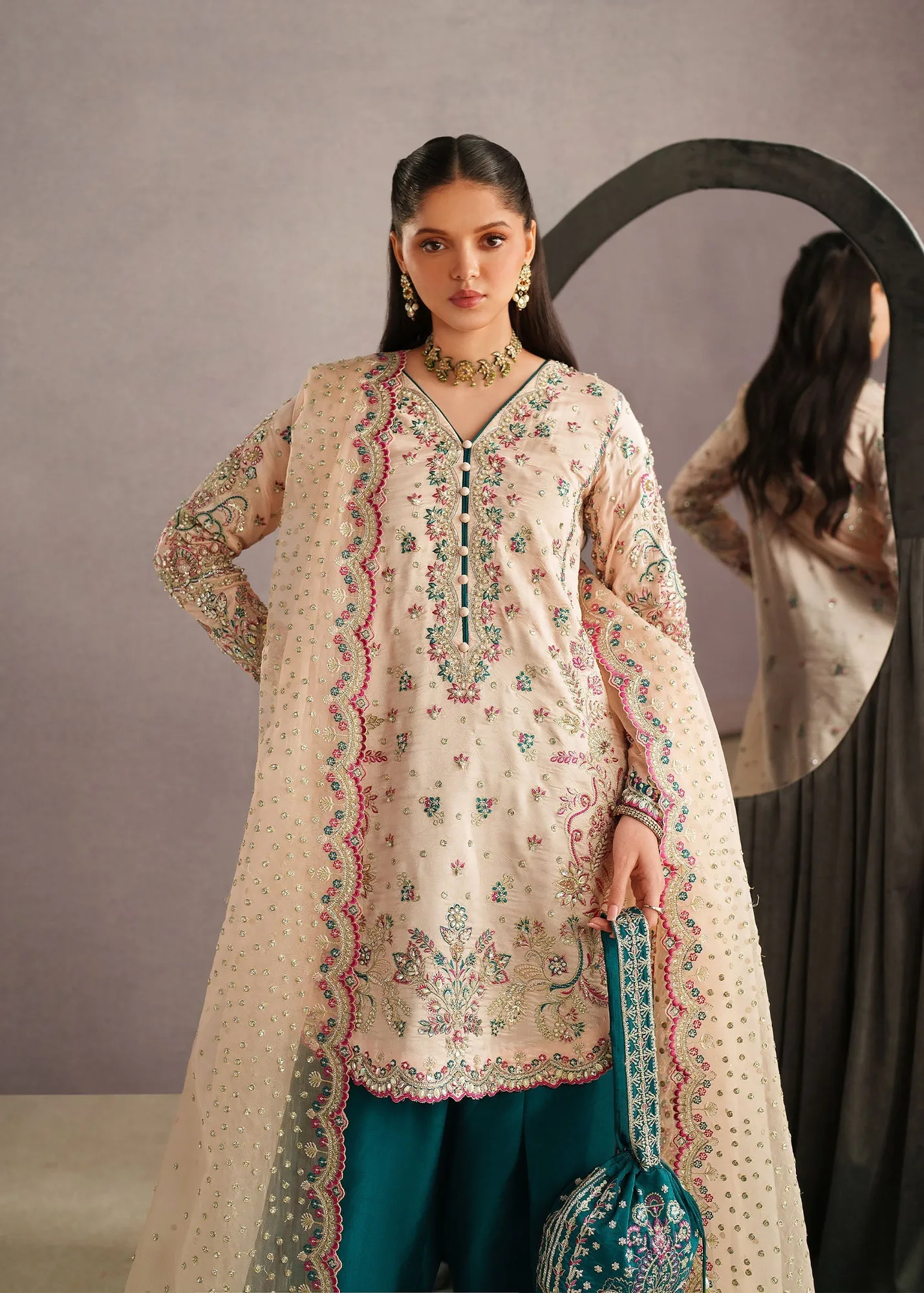 Green Organza – view 2 – Poshaq