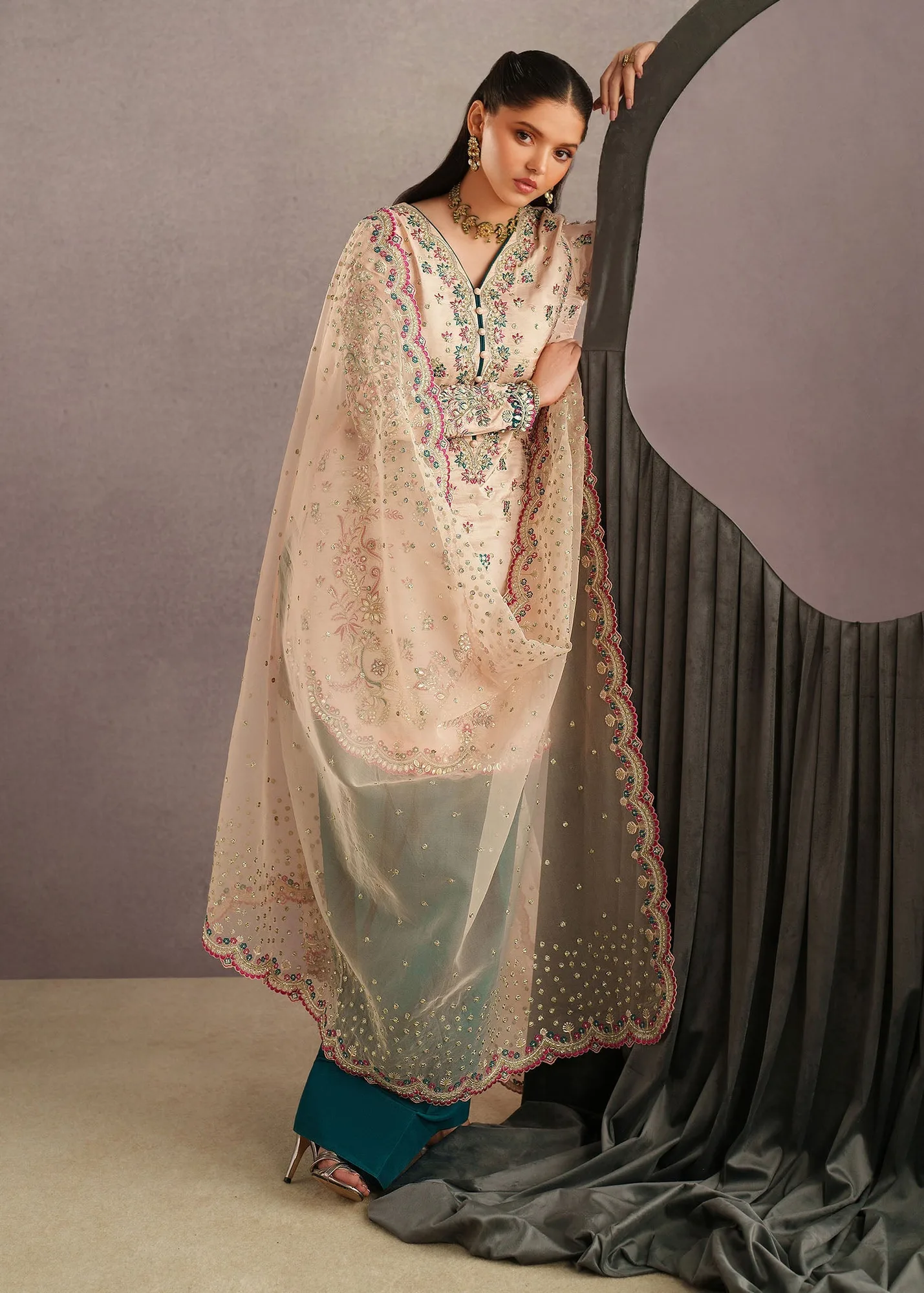 Green Organza – view 7 – Poshaq