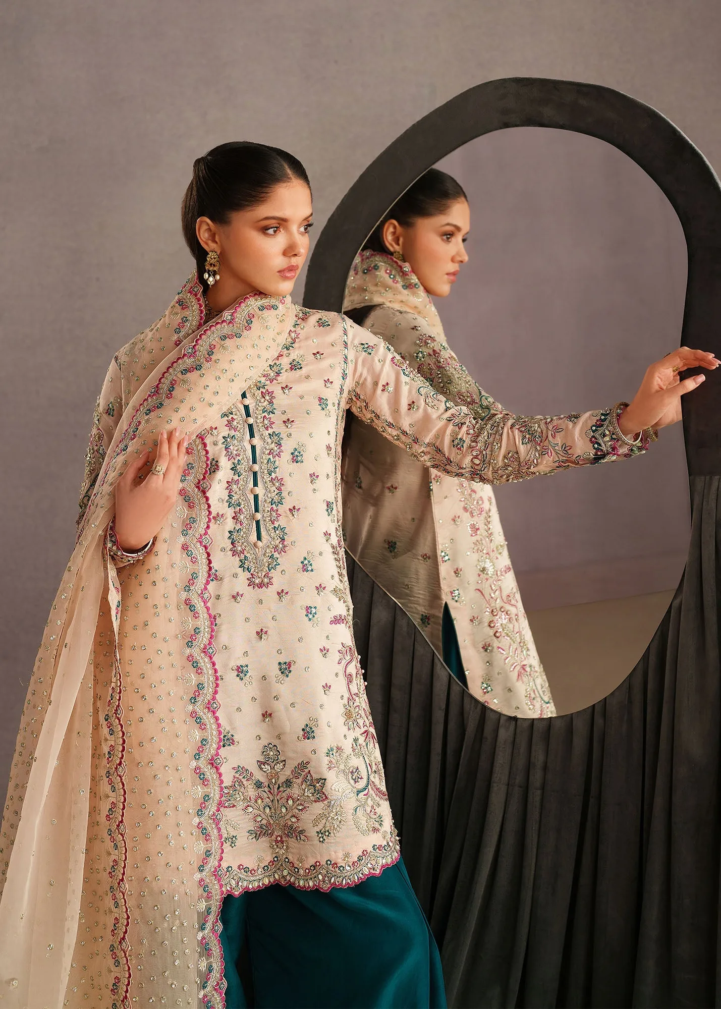 Green Organza – view 8 – Poshaq
