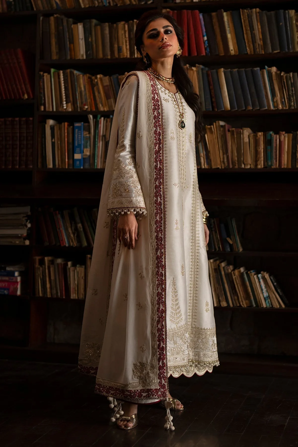 silk Formals White Chiffon – view 4 – Poshaq