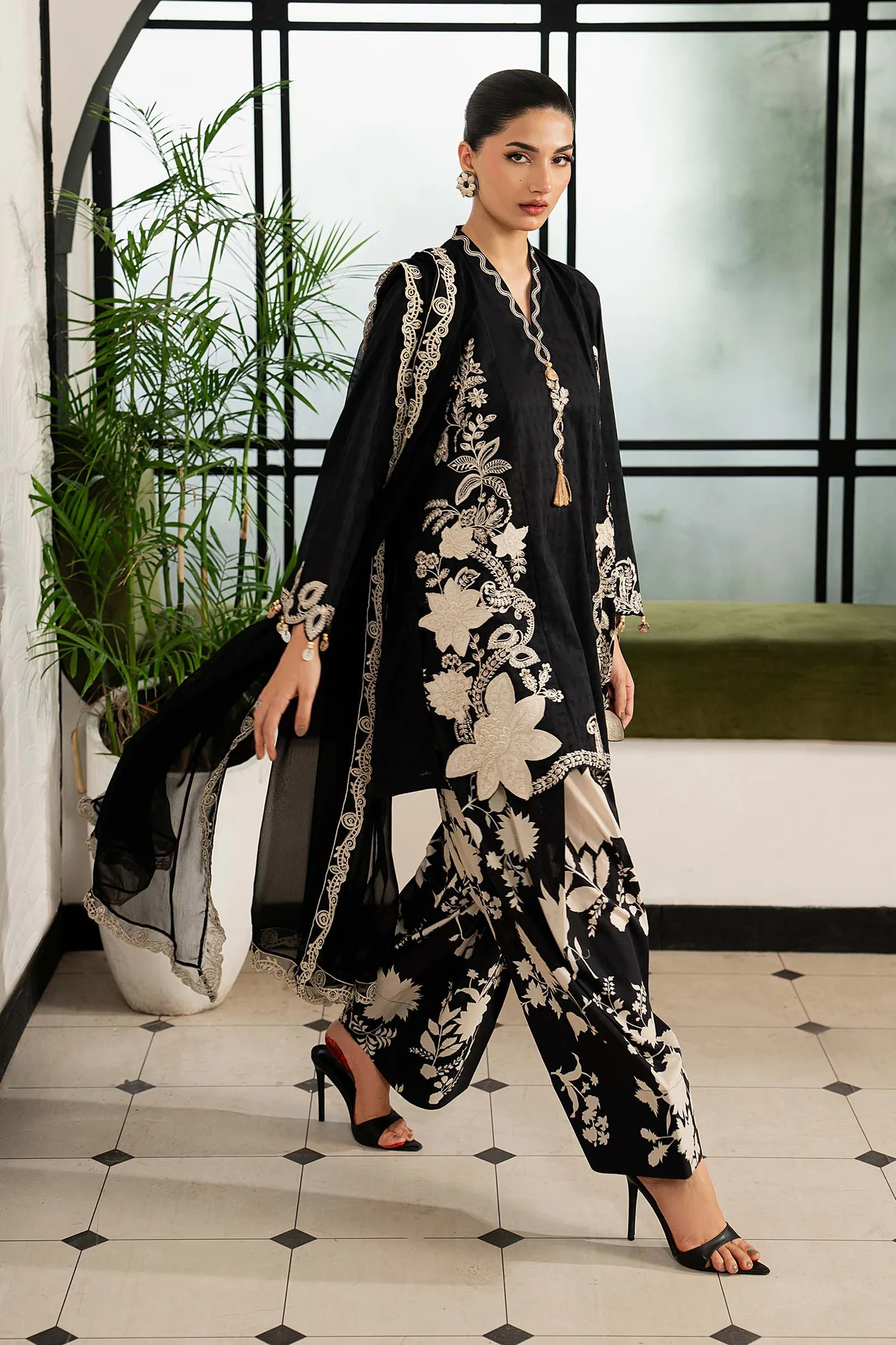 Black Chiffon – view 10 – Poshaq