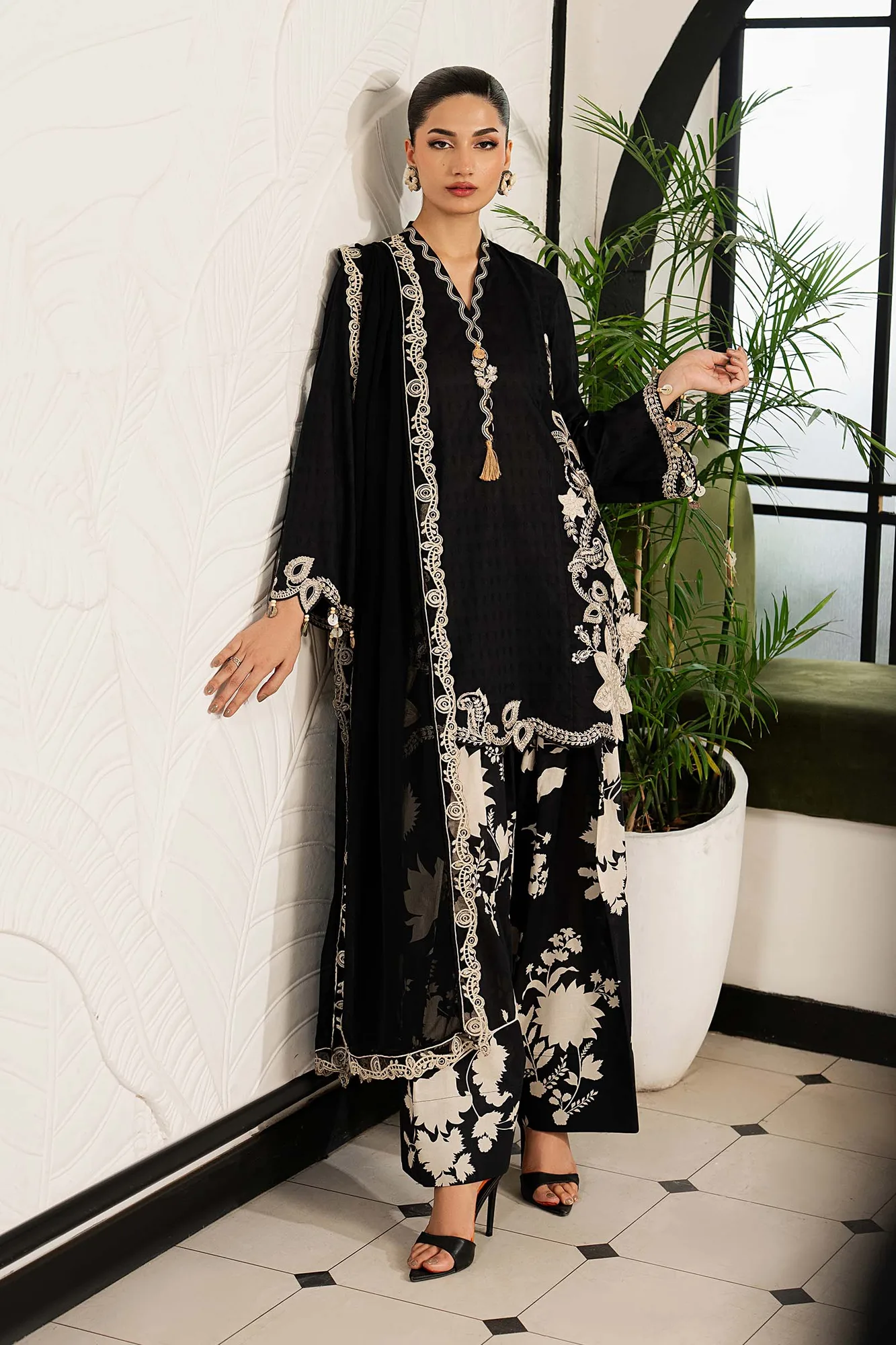Black Chiffon – view 6 – Poshaq