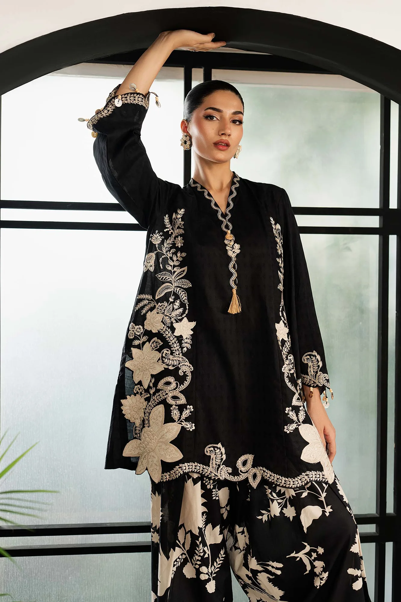Black Chiffon – view 7 – Poshaq