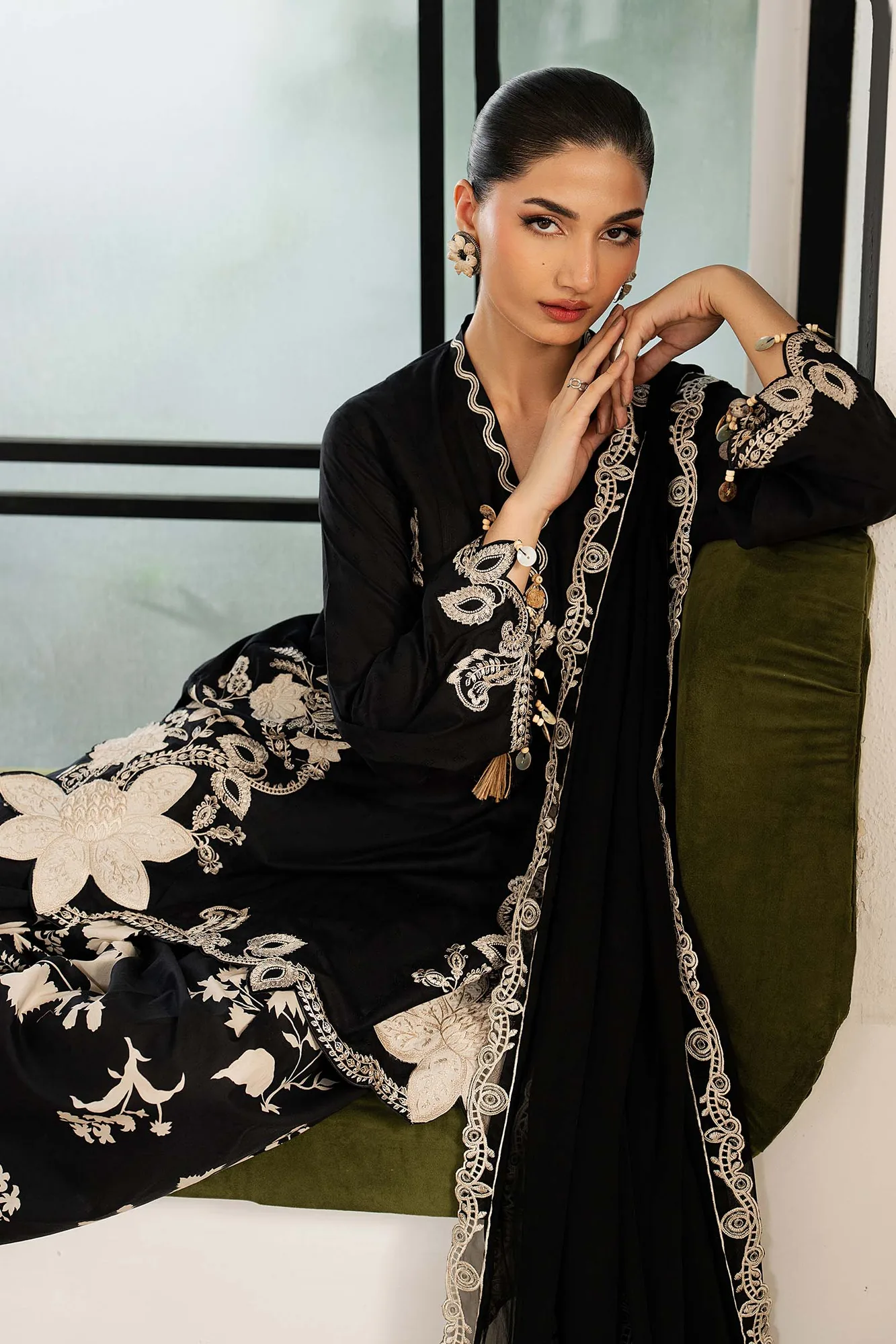 Black Chiffon – view 8 – Poshaq