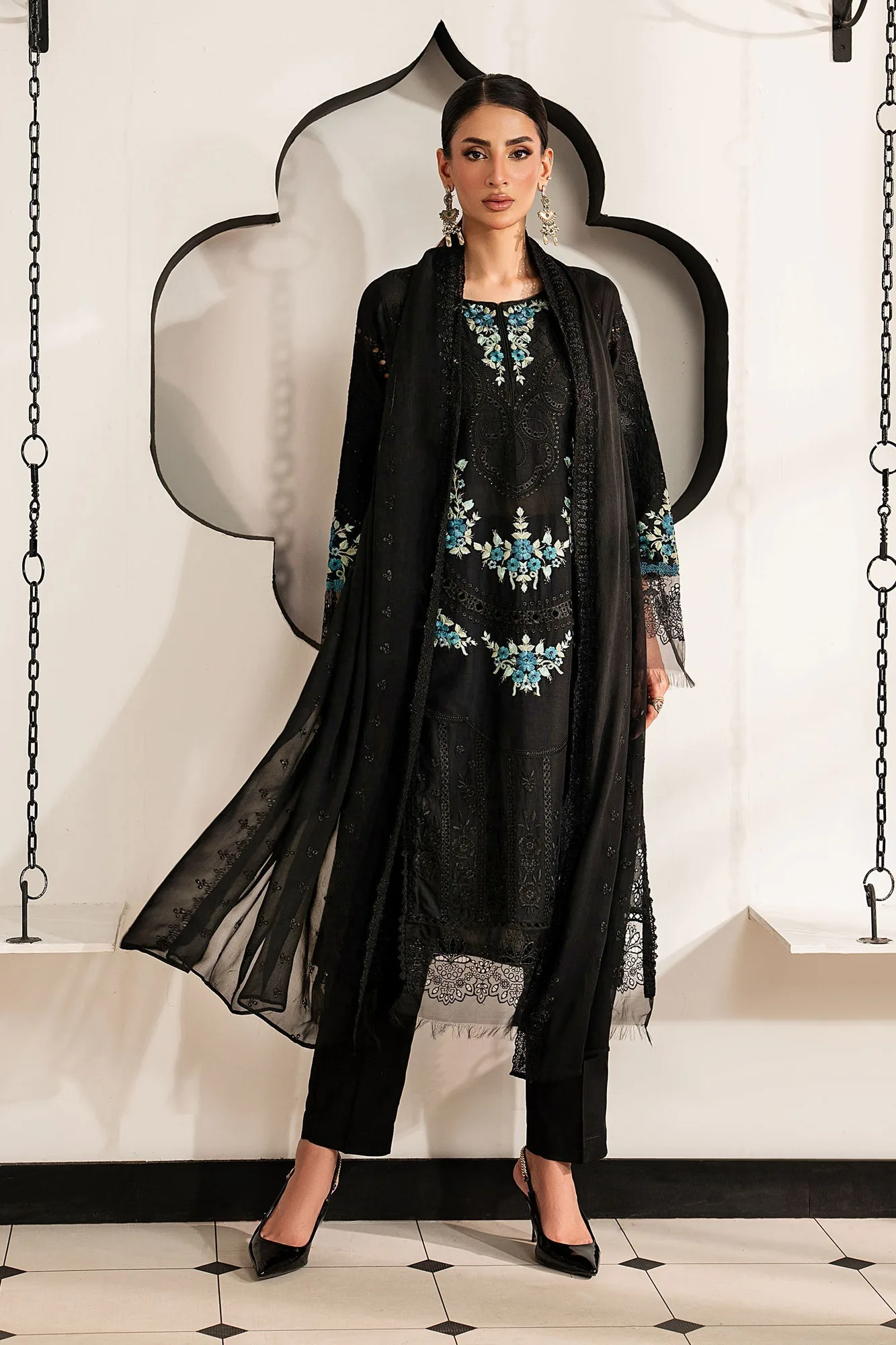 Black Organza – view 6 – Poshaq