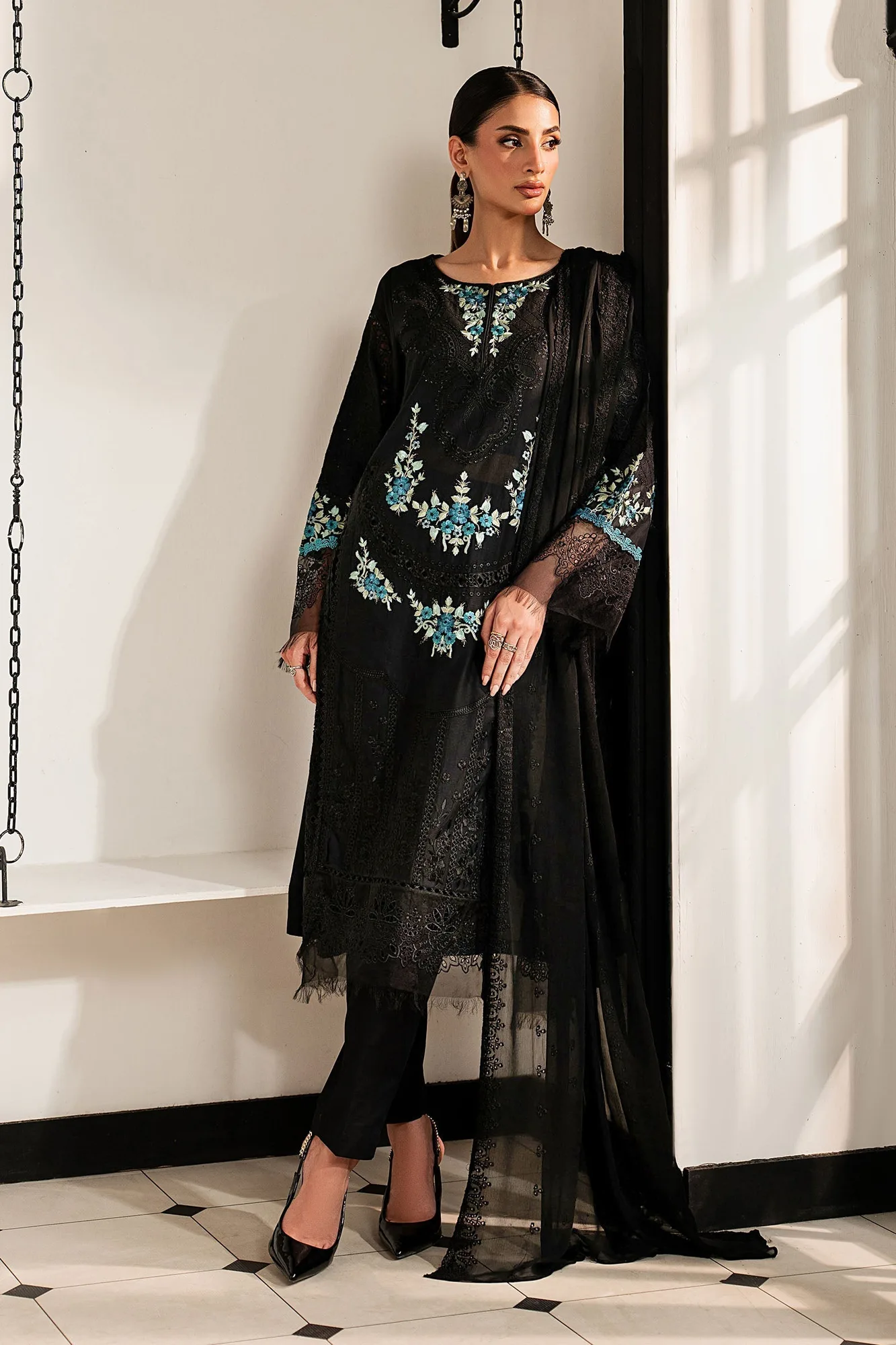 Black Organza – view 8 – Poshaq