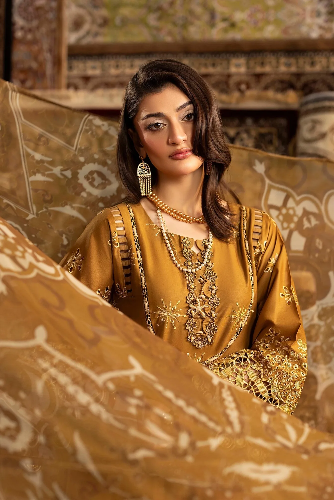 Mustard long shirt with chiffon, cotton and lawn fabrics – view 3 – Poshaq