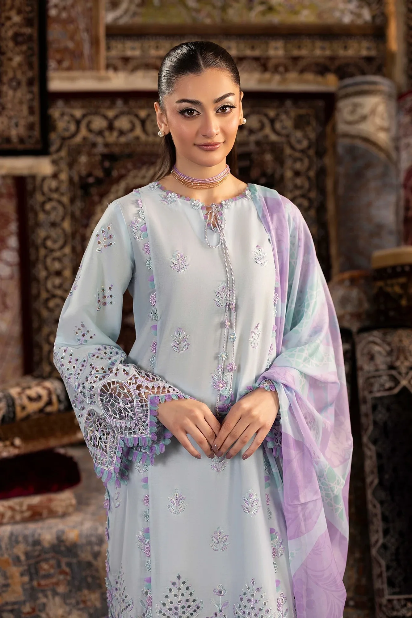 Ice blue long shirt with Schiffli embroidery from Adans Libas – view 3 – Poshaq