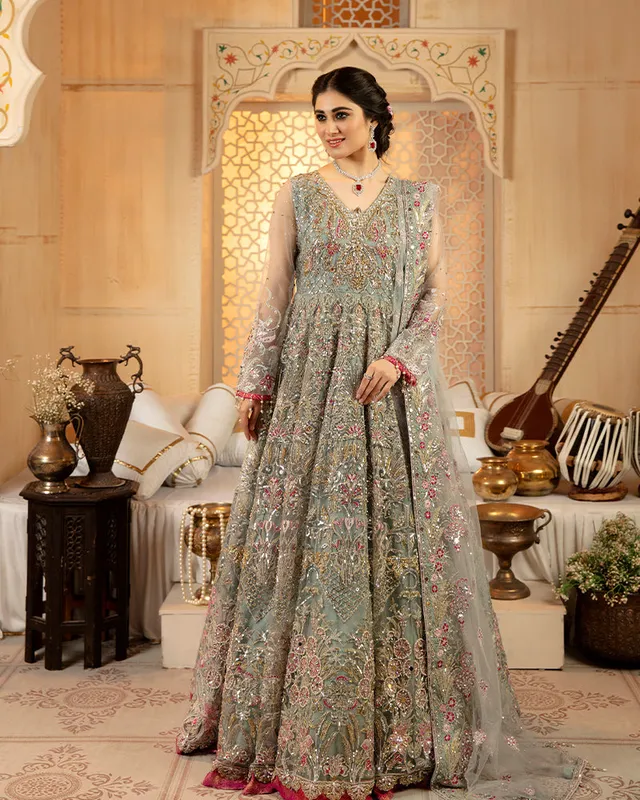 Bridal gown with grip and net detailing – view 1 – Poshaq