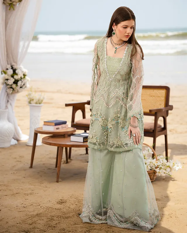 Light pistachio net outfit with viscose lining and subtle shimmer – view 1 – Poshaq