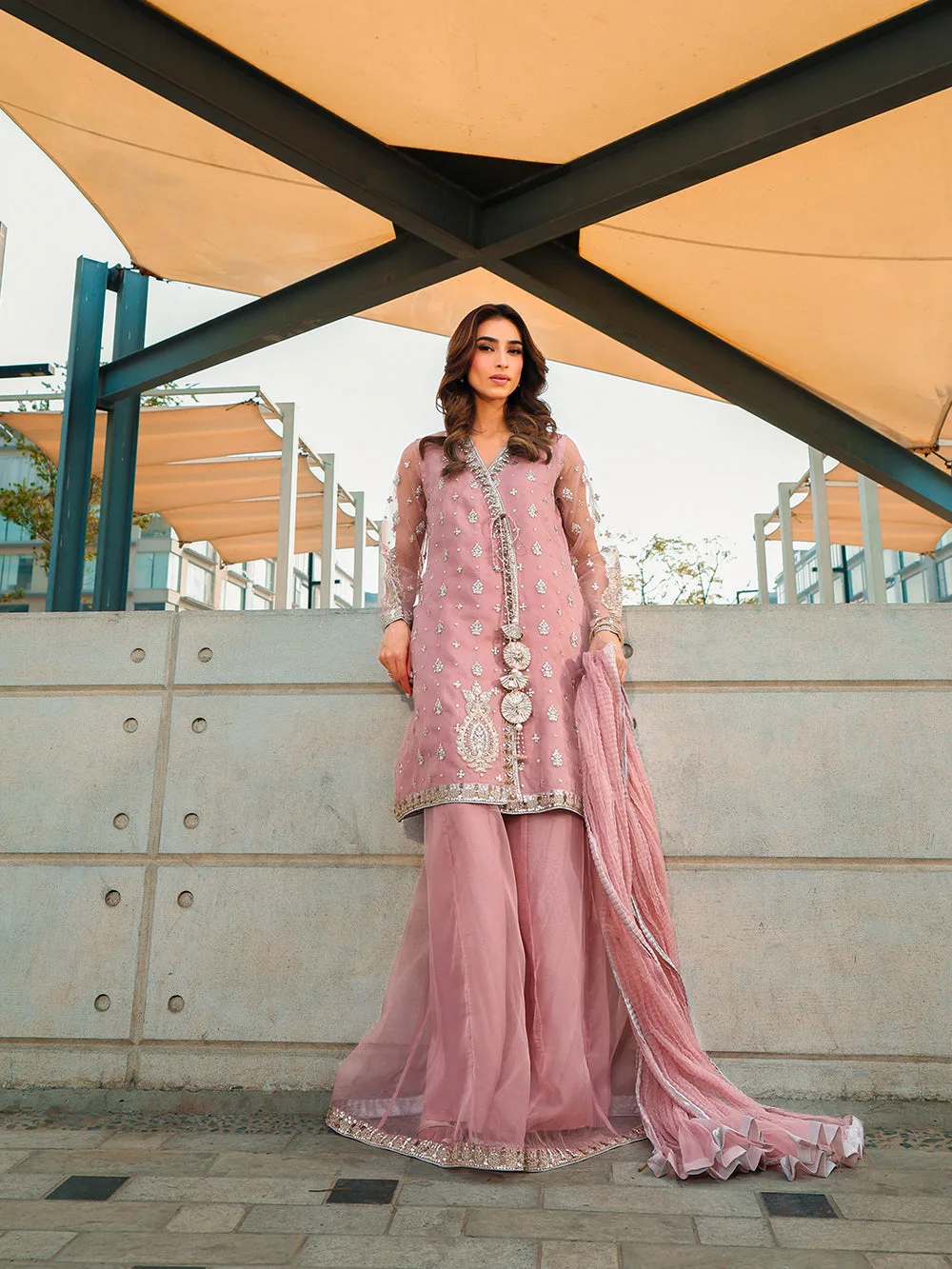 Pink organza formal set with embroidered shirt, dupatta and shararah – view 7 – Poshaq
