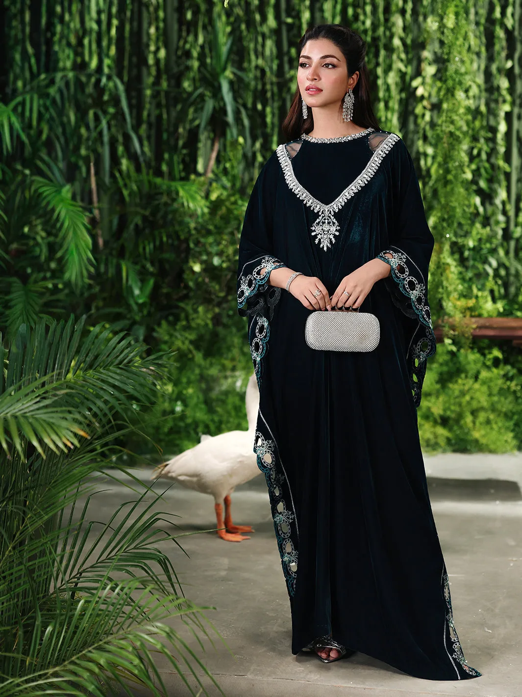 Deep teal green velvet kaftan with flowing silhouette – view 5 – Poshaq