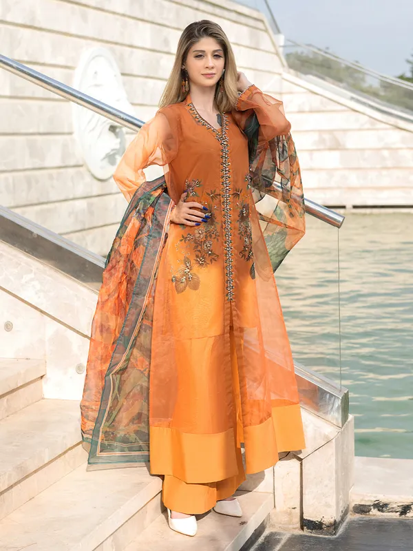 Orange organza and silk ensemble with printed shirt and dupatta – view 1 – Poshaq