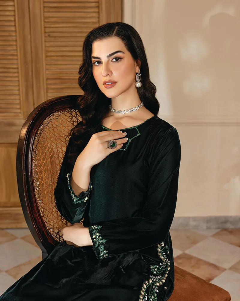 Bottle green velvet shirt with subtle embroidery – view 5 – Poshaq