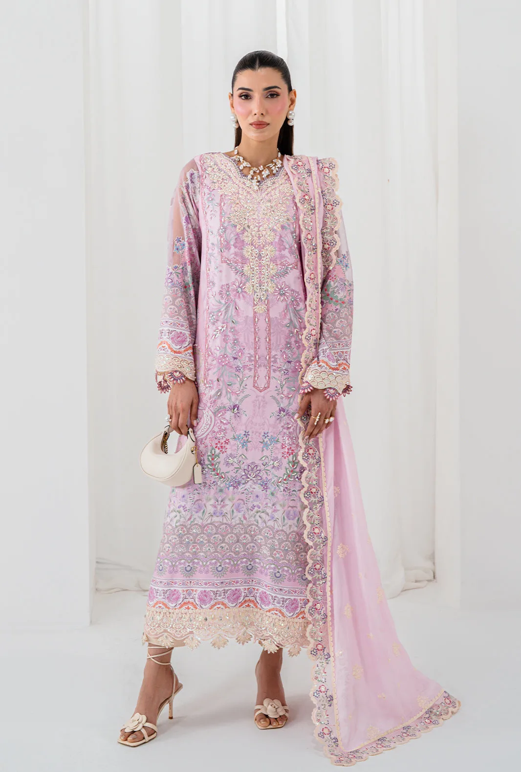 Lilac long shirt with embroidered lace, raw silk capri pants and silk dupatta – view 1 – Poshaq