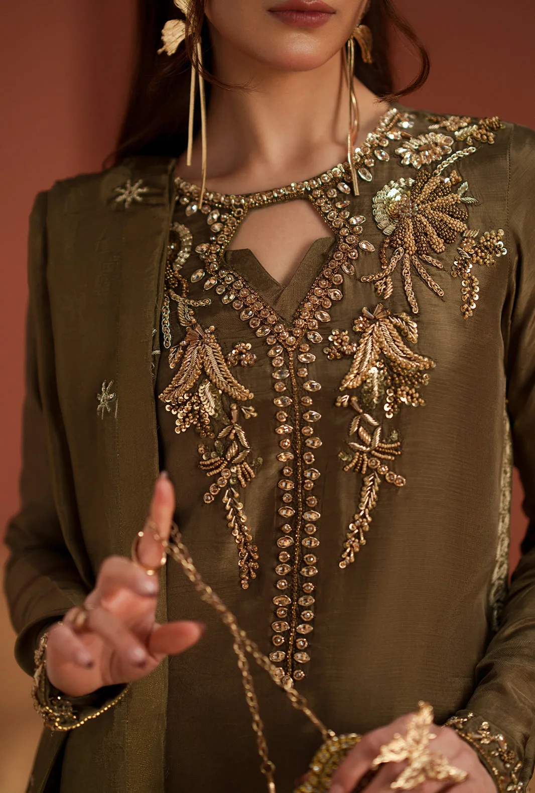 Deep brown silk long shirt with smooth finish – view 4 – Poshaq