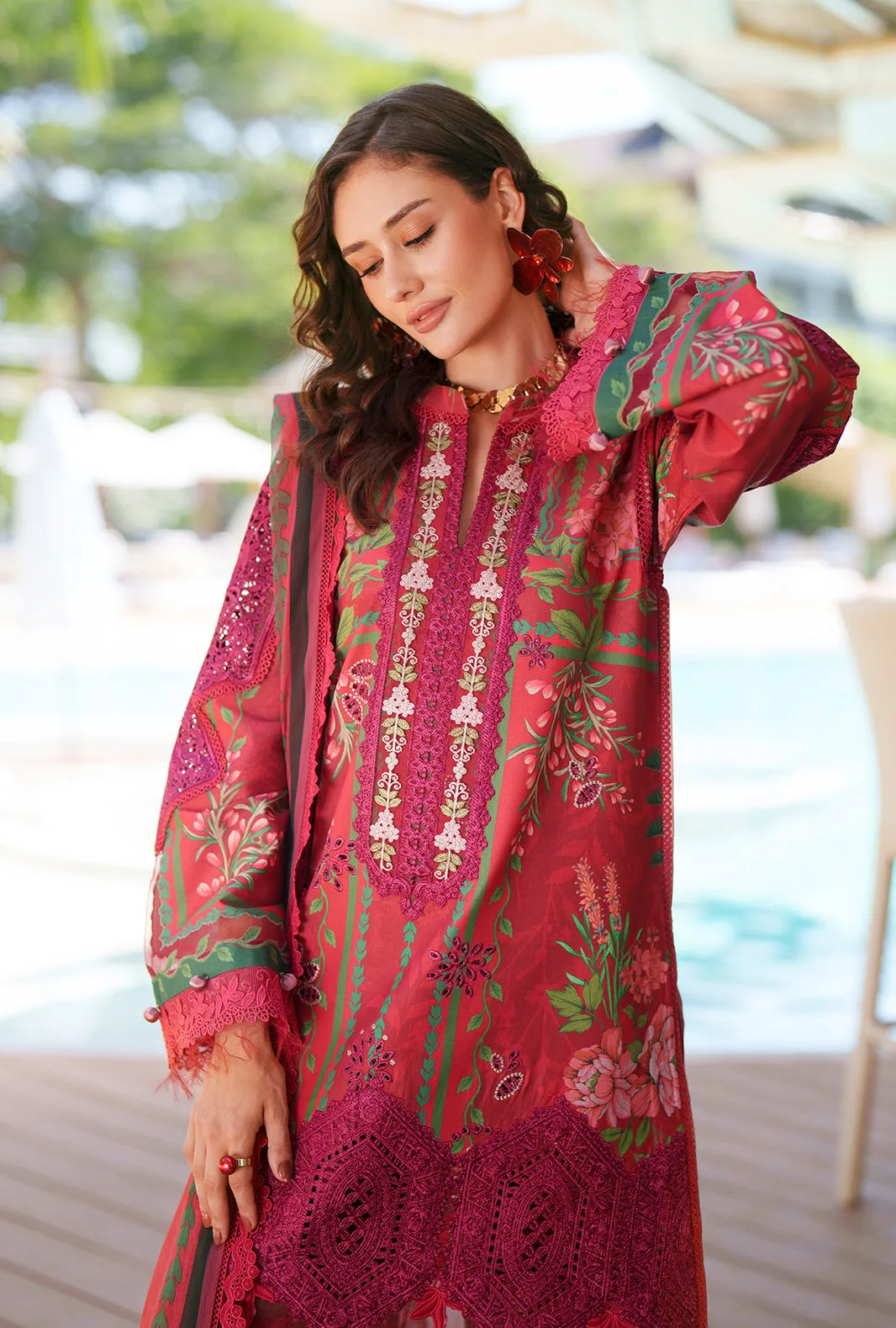 Red printed chikankari 3‑piece set with chiffon dupatta – view 3 – Poshaq