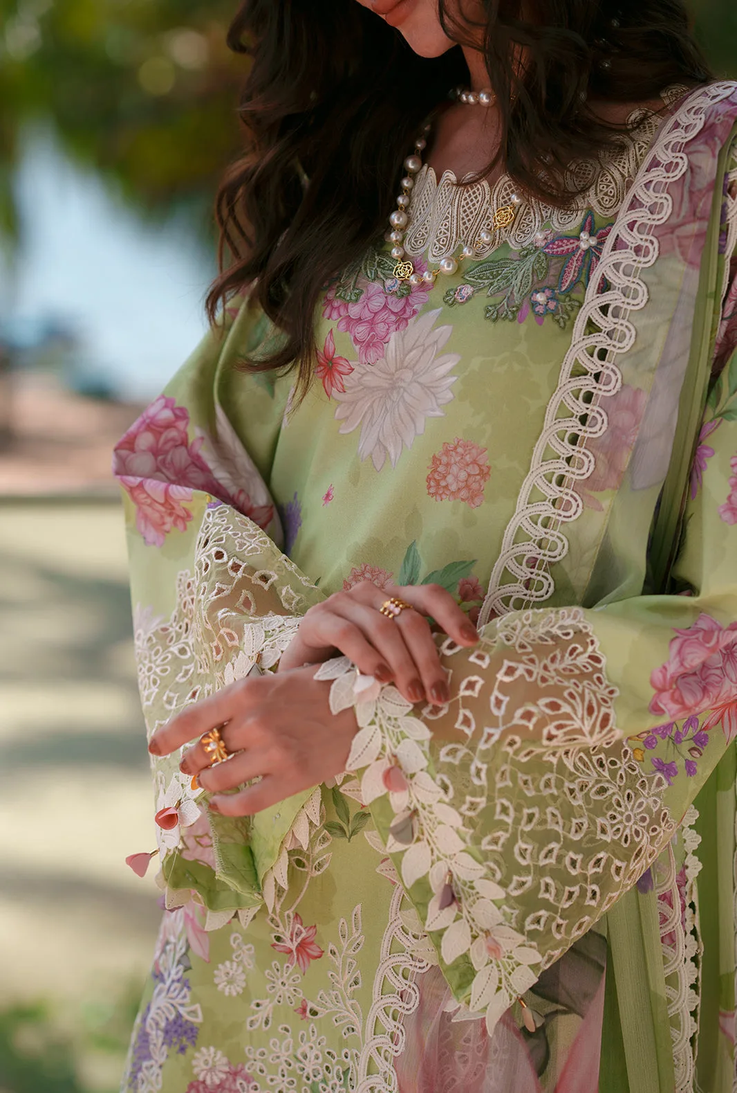 Apple green printed chikankari three‑piece suit with lawn shirt, cotton trousers and chiffon dupatta – view 5 – Poshaq