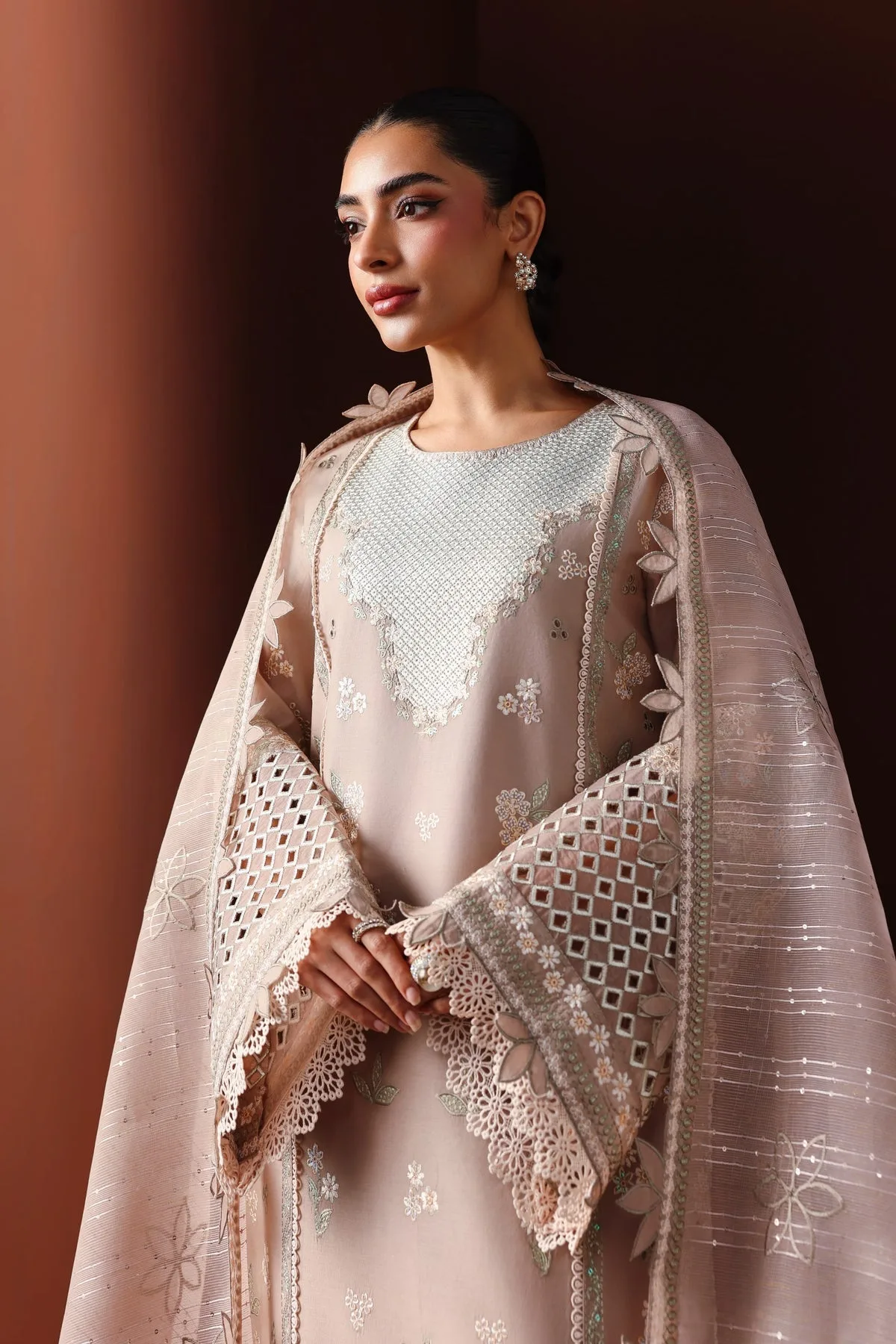 pale pink long shirt with organza lining and lawn fabric – view 4 – Poshaq
