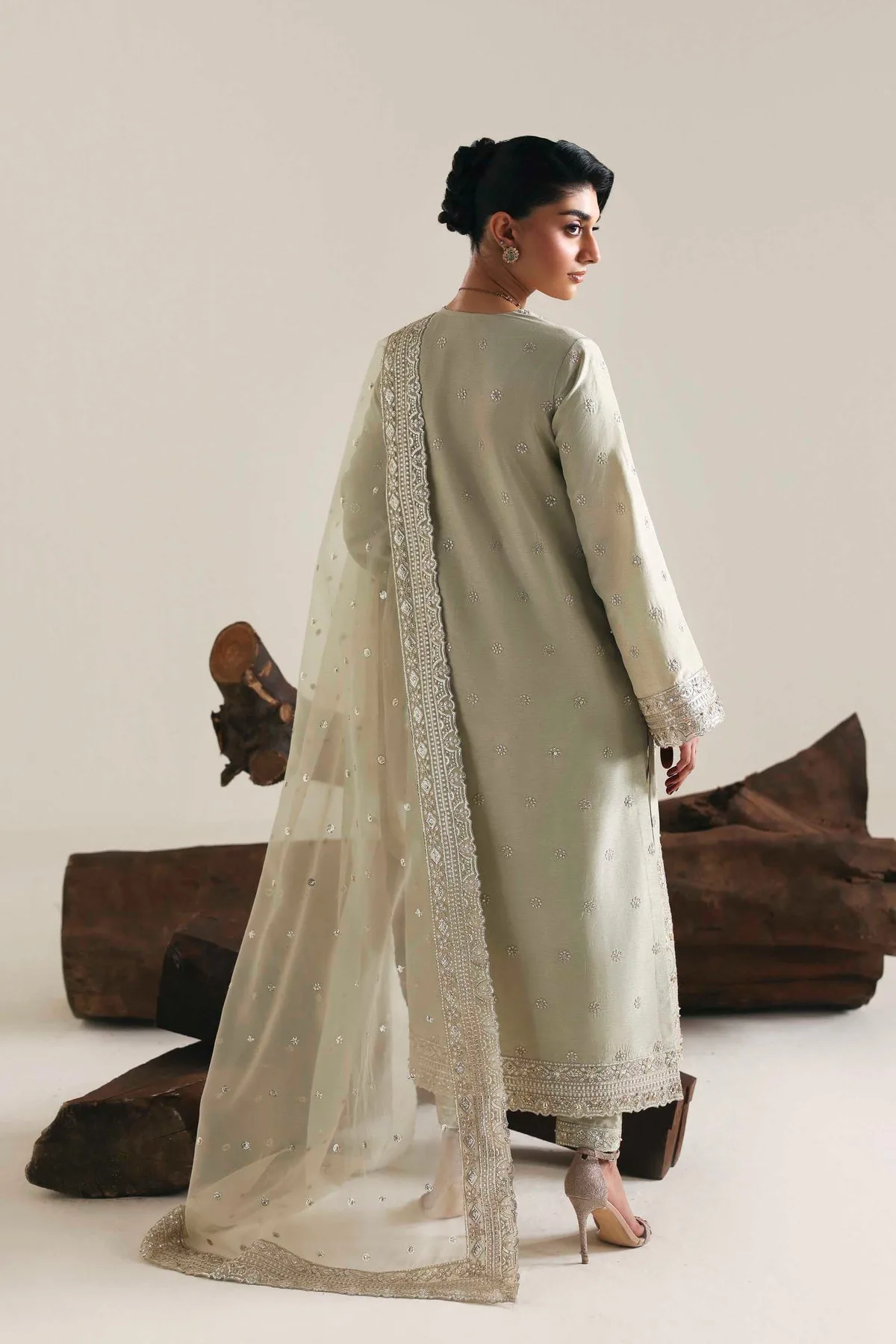 Soft gray long shirt with organza, tissue and silk detailing – view 2 – Poshaq