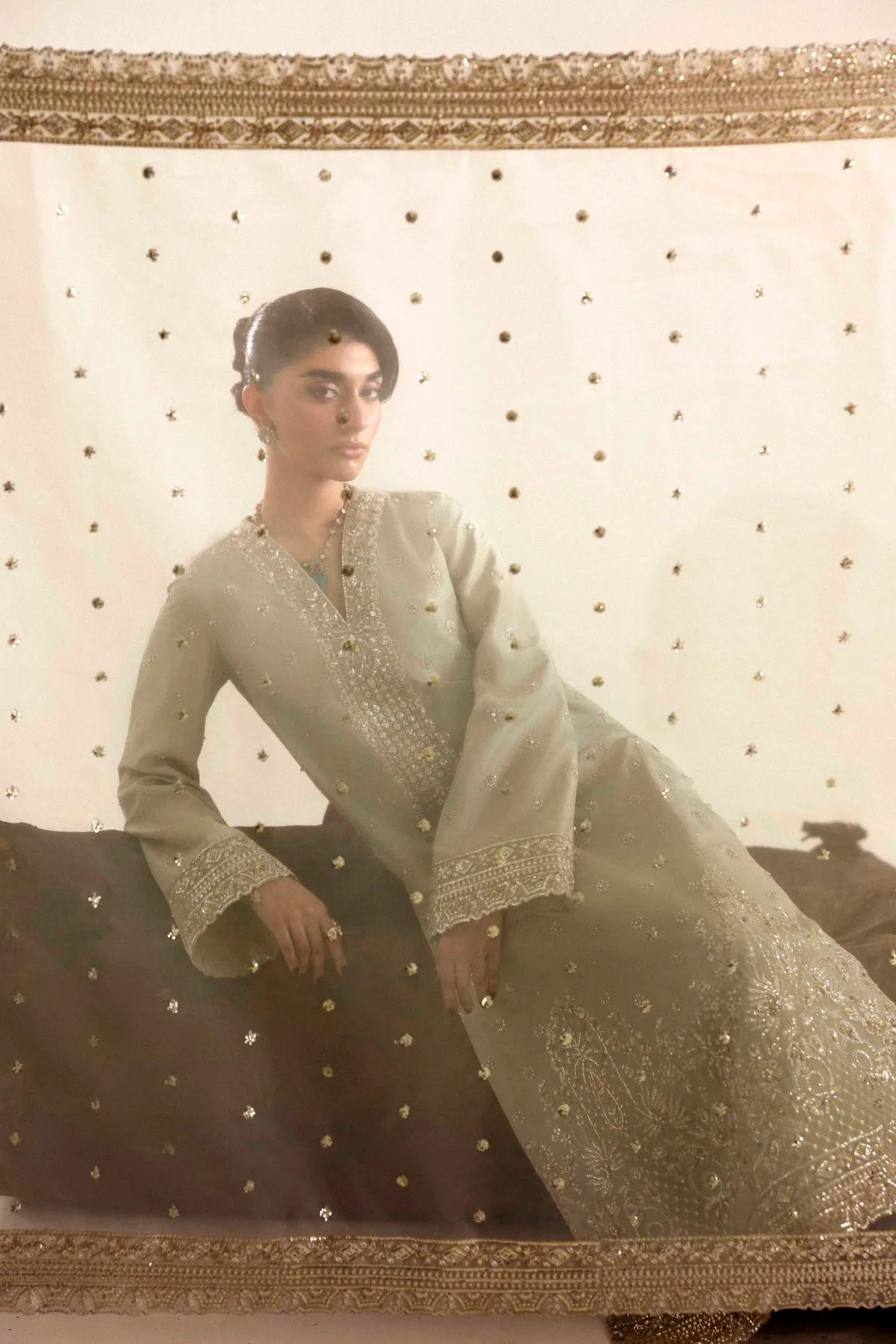 Soft gray long shirt with organza, tissue and silk detailing – view 6 – Poshaq