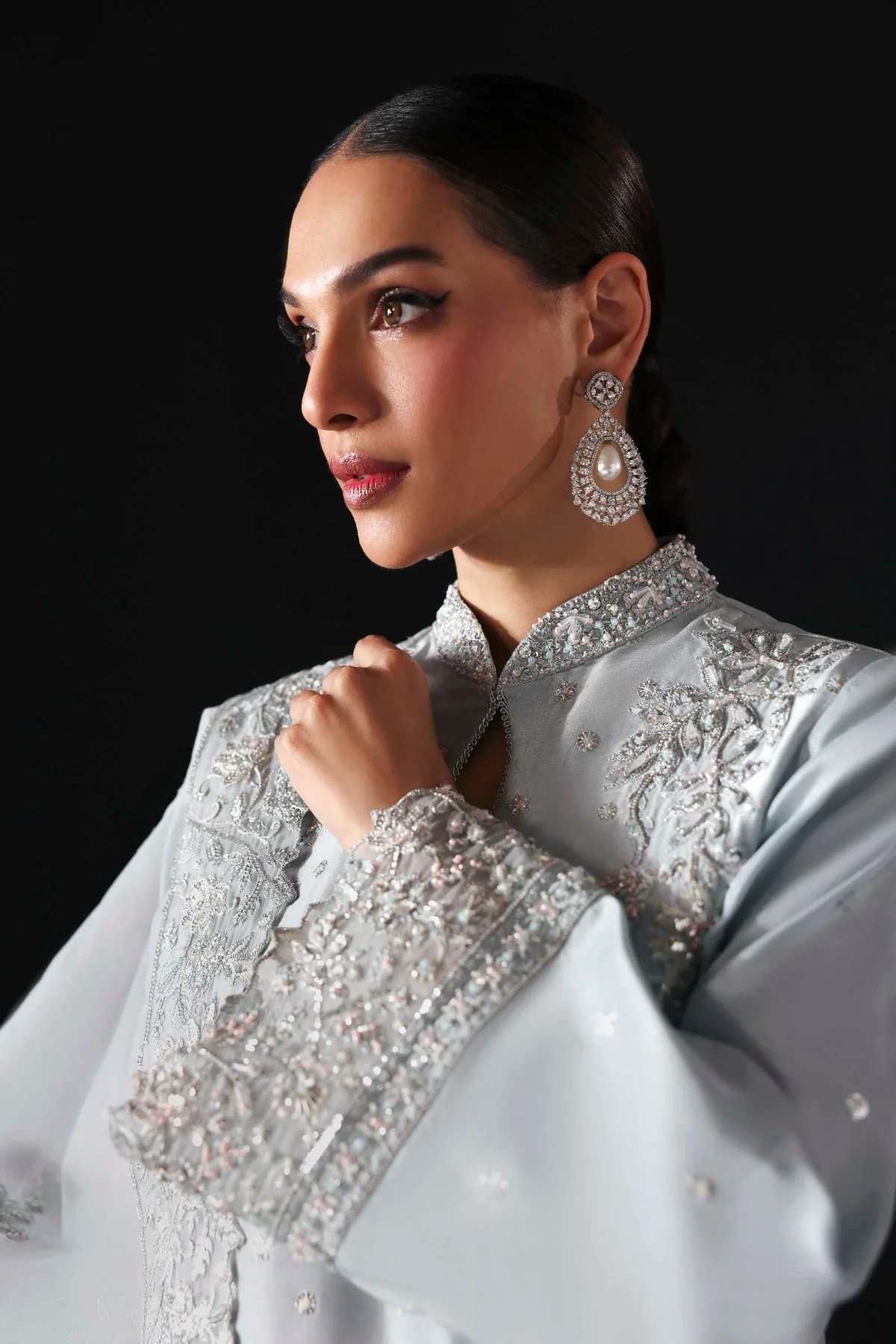 Silver organza long shirt with subtle sheen – view 6 – Poshaq