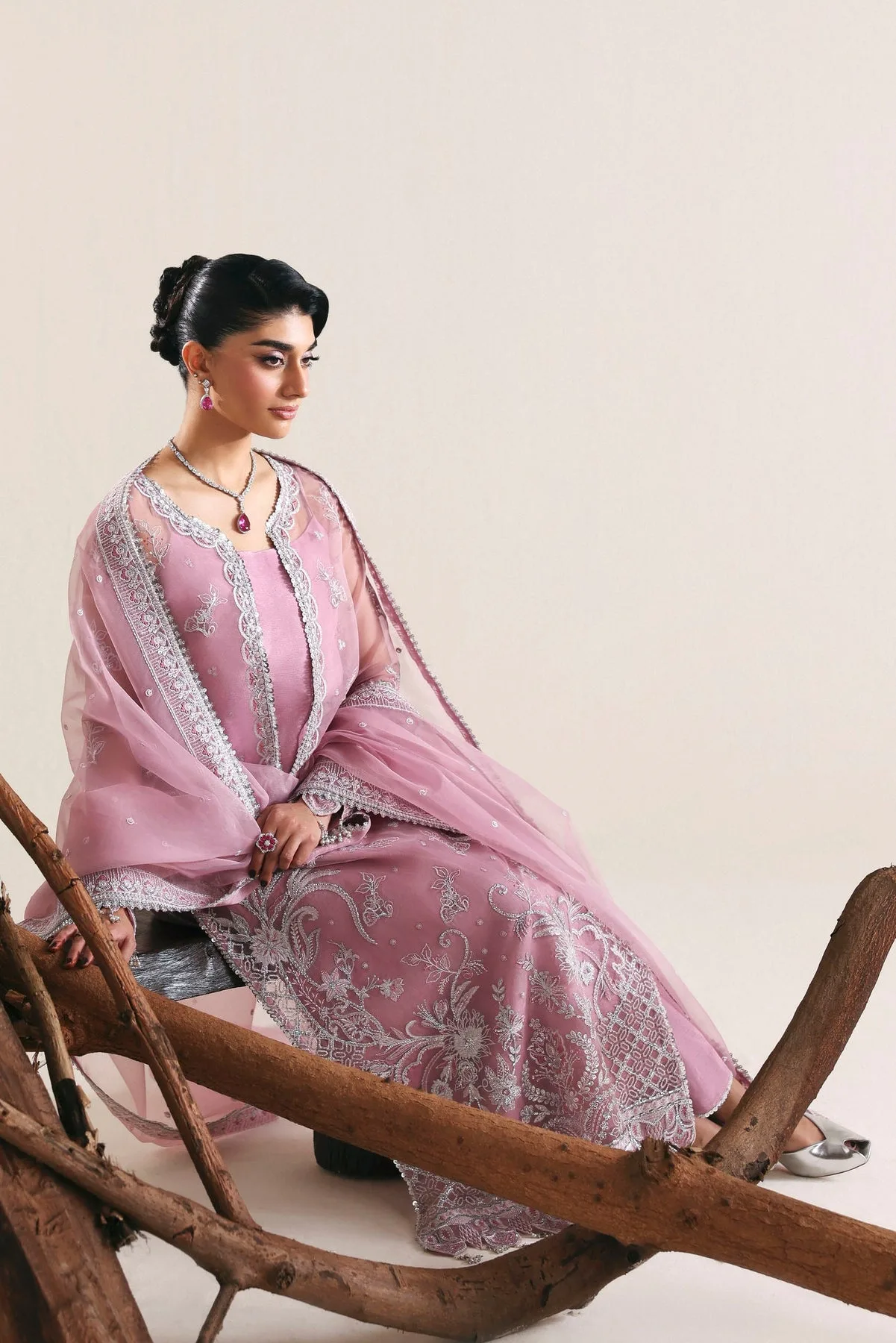 Lilac long shirt in raw silk and organza with embroidered details – view 7 – Poshaq
