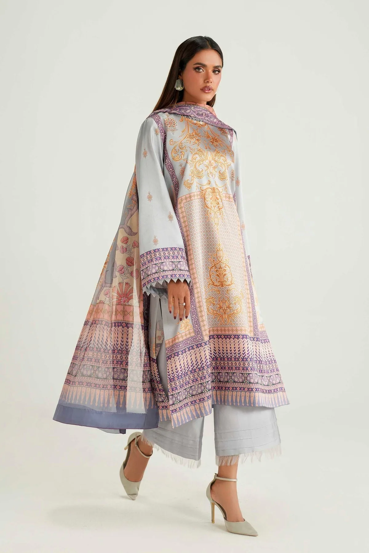 Silver gray silk long shirt with subtle sheen – view 4 – Poshaq