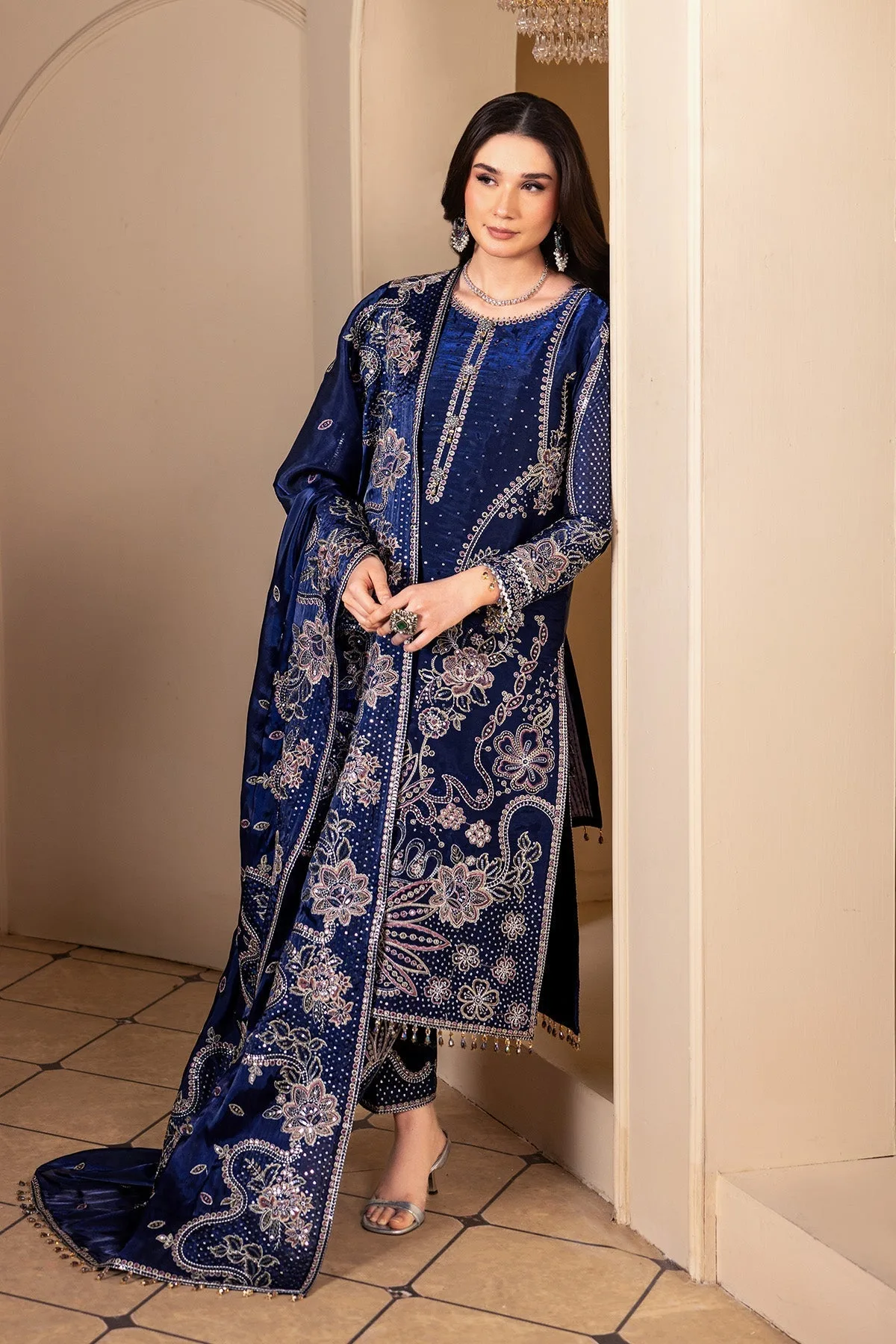 Dark blue silk long shirt with subtle embroidery – view 6 – Poshaq