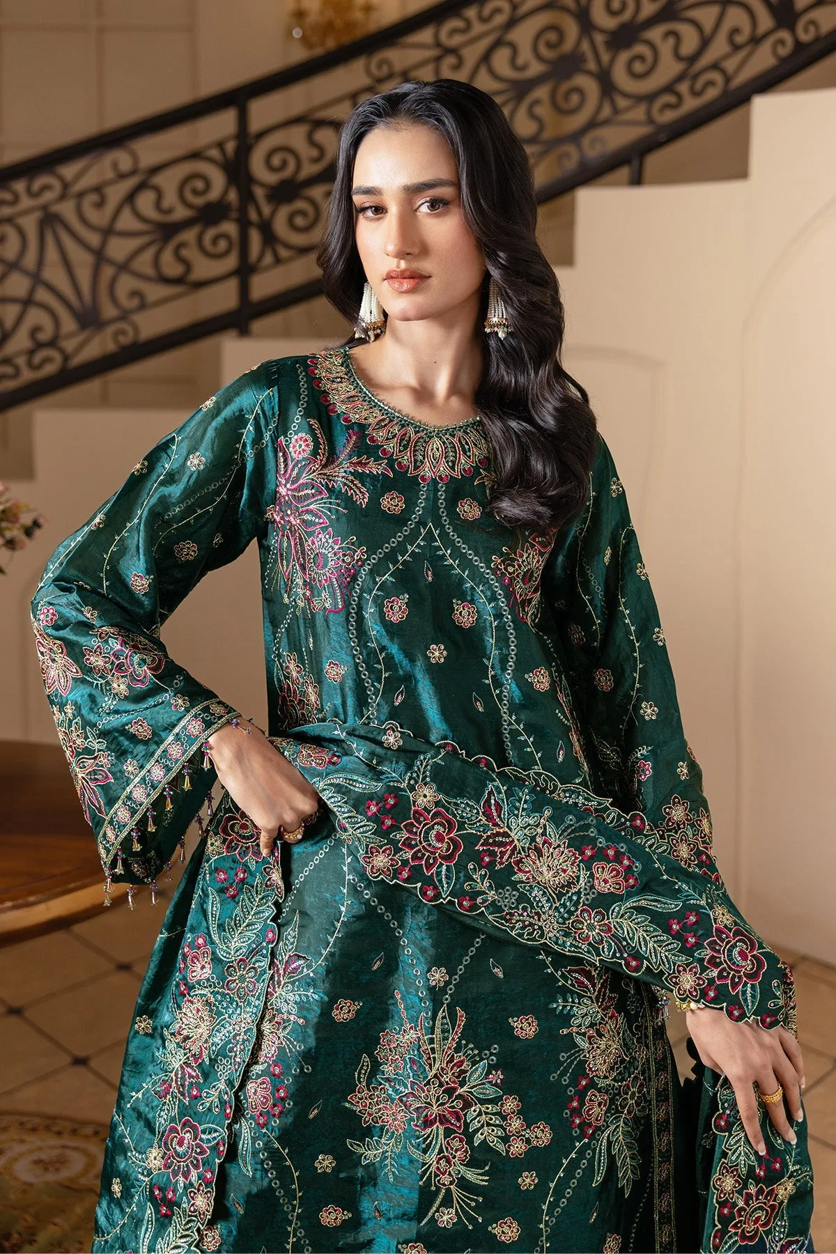 Teal green silk long shirt with subtle embroidery – view 3 – Poshaq