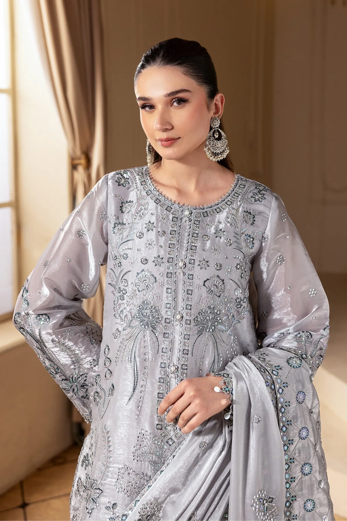 Pastel gray organza suit with silk detailing and grip trousers – view 3 – Poshaq