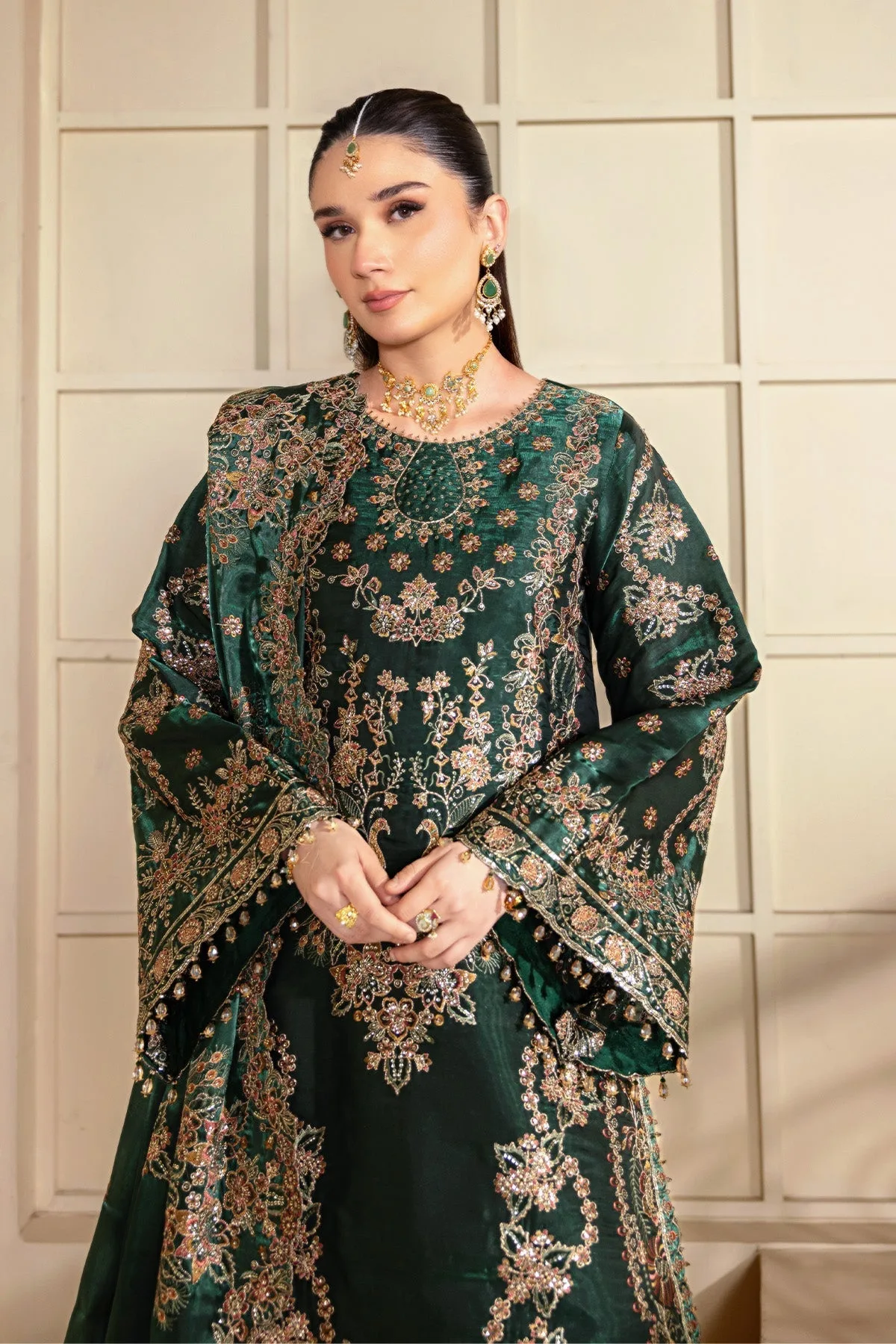 Bottle green silk jumpsuit with subtle embroidery – view 3 – Poshaq