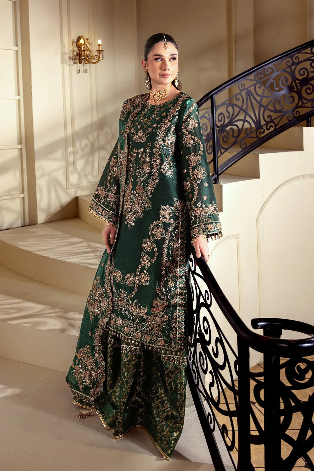 Bottle green silk jumpsuit with subtle embroidery – view 6 – Poshaq