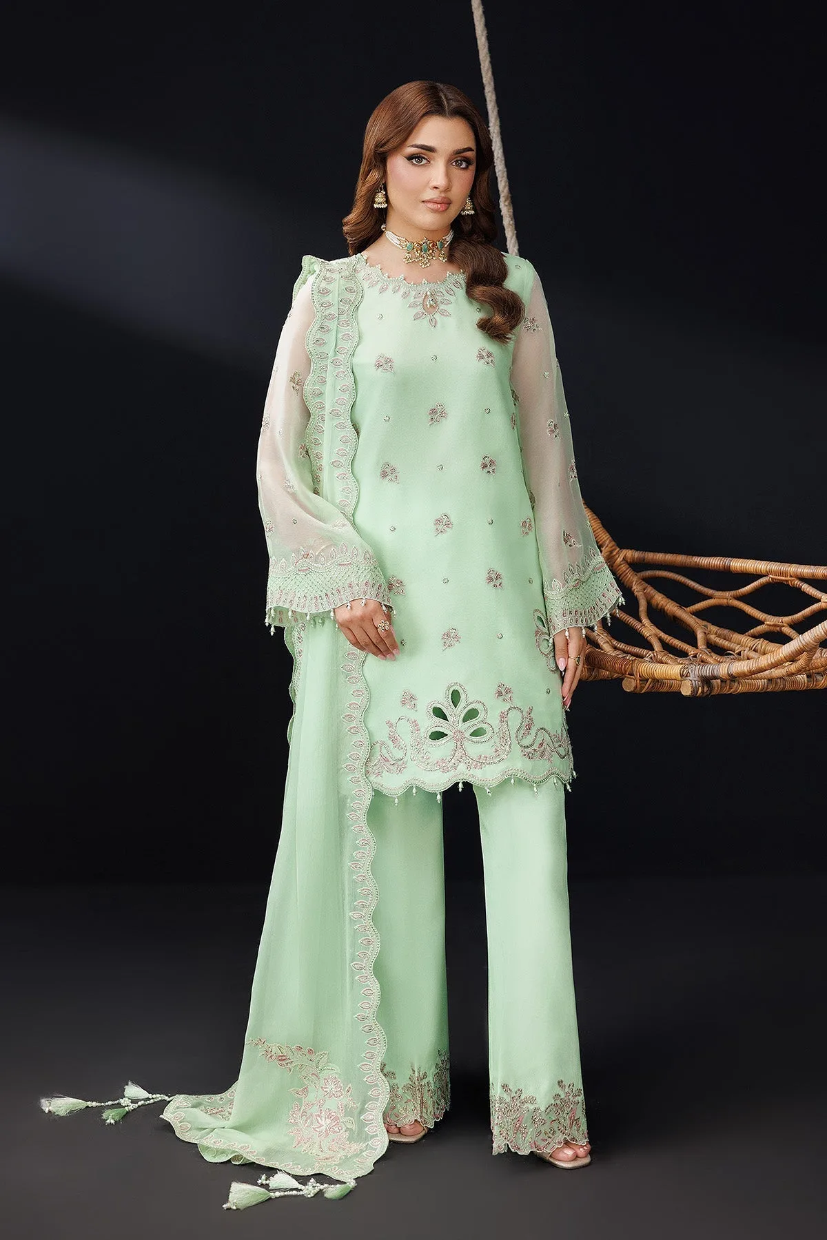 mint green silk suit with embroidered front and dupatta – view 5 – Poshaq