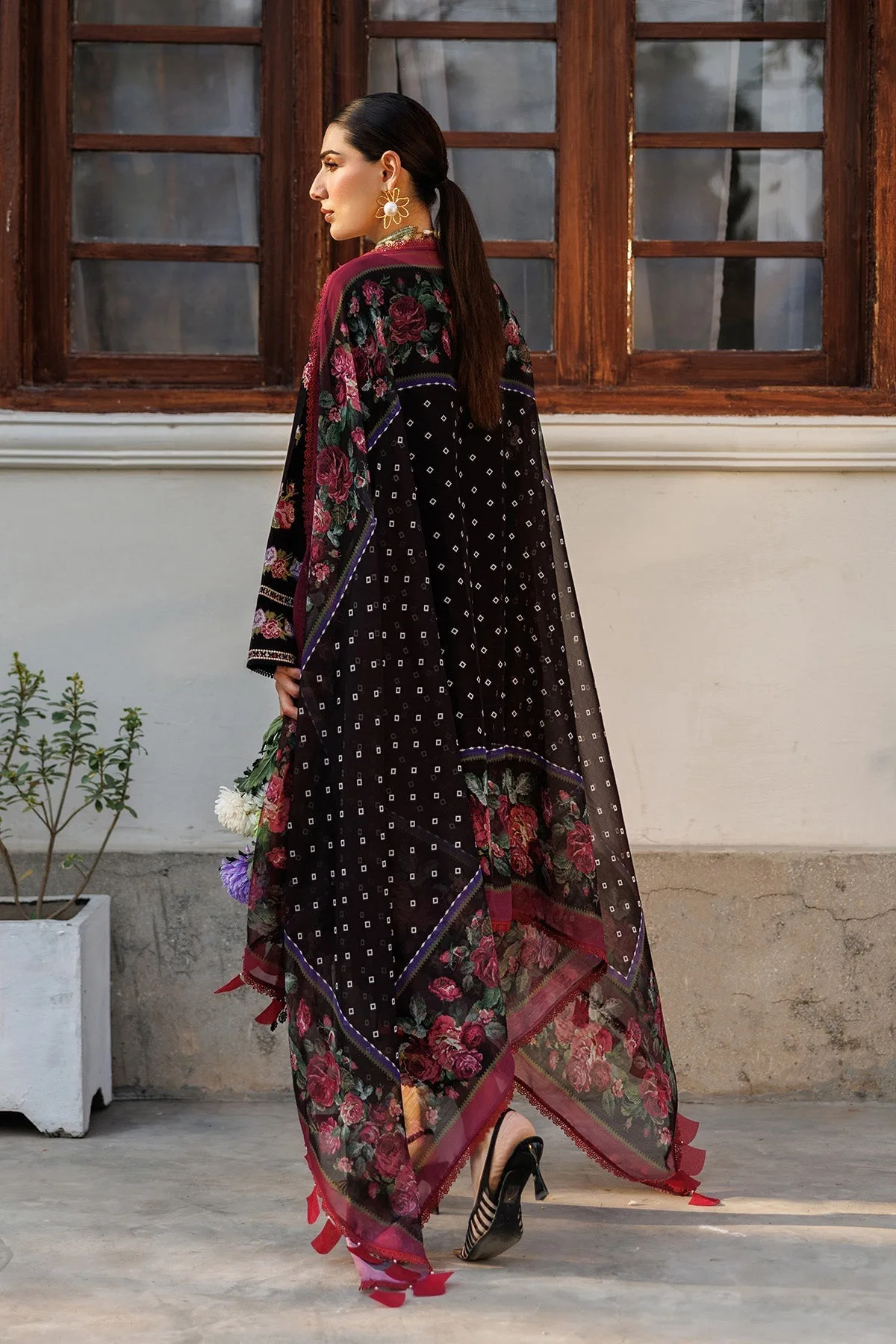 black long shirt with chiffon and cotton detailing – view 7 – Poshaq