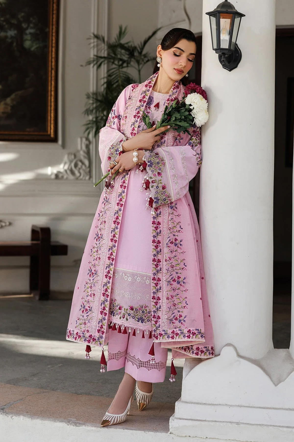 Pink long shirt with subtle embroidery – view 6 – Poshaq