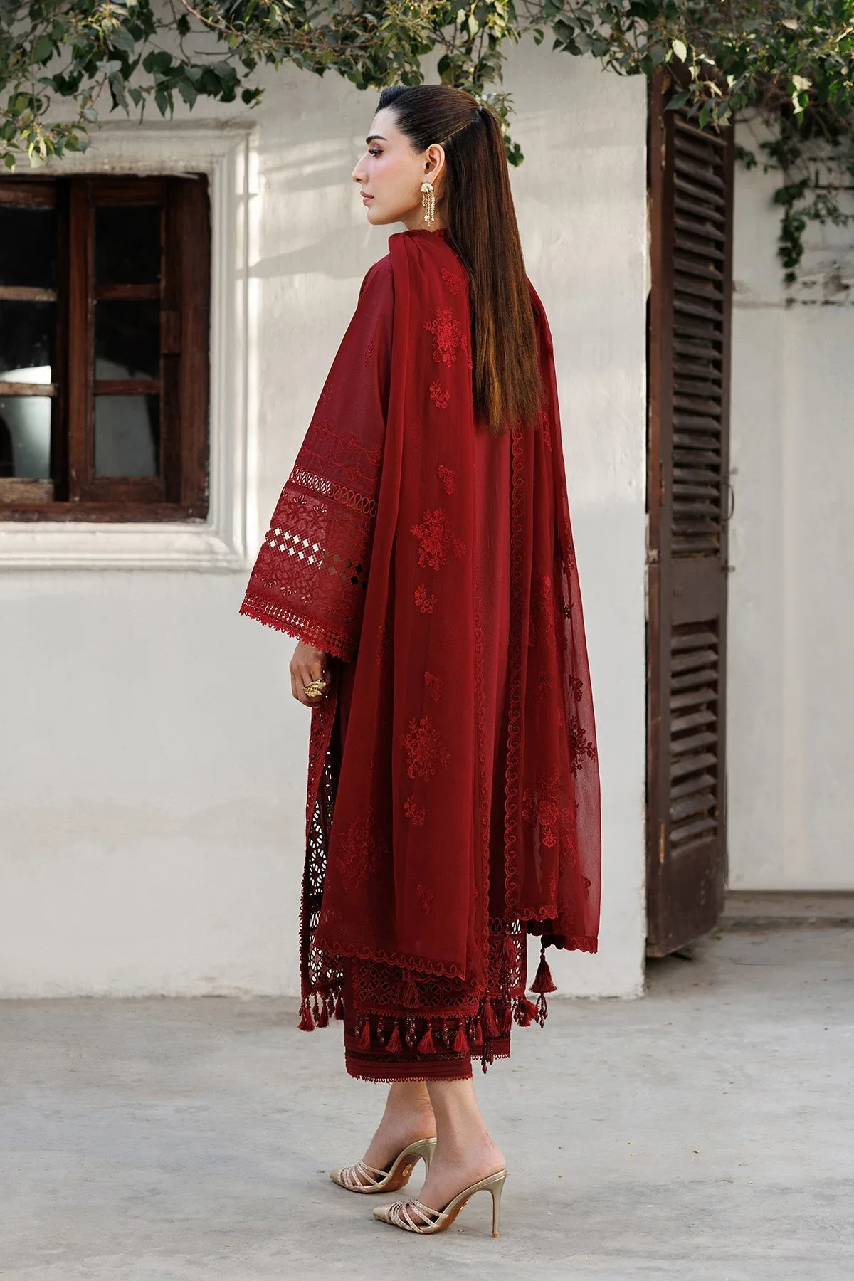 Maroon lawn suit with organza and chiffon detailing – view 2 – Poshaq