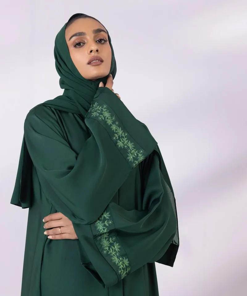 Emerald green full length abaya with V-neckline and sleeve detail – view 3 – Poshaq