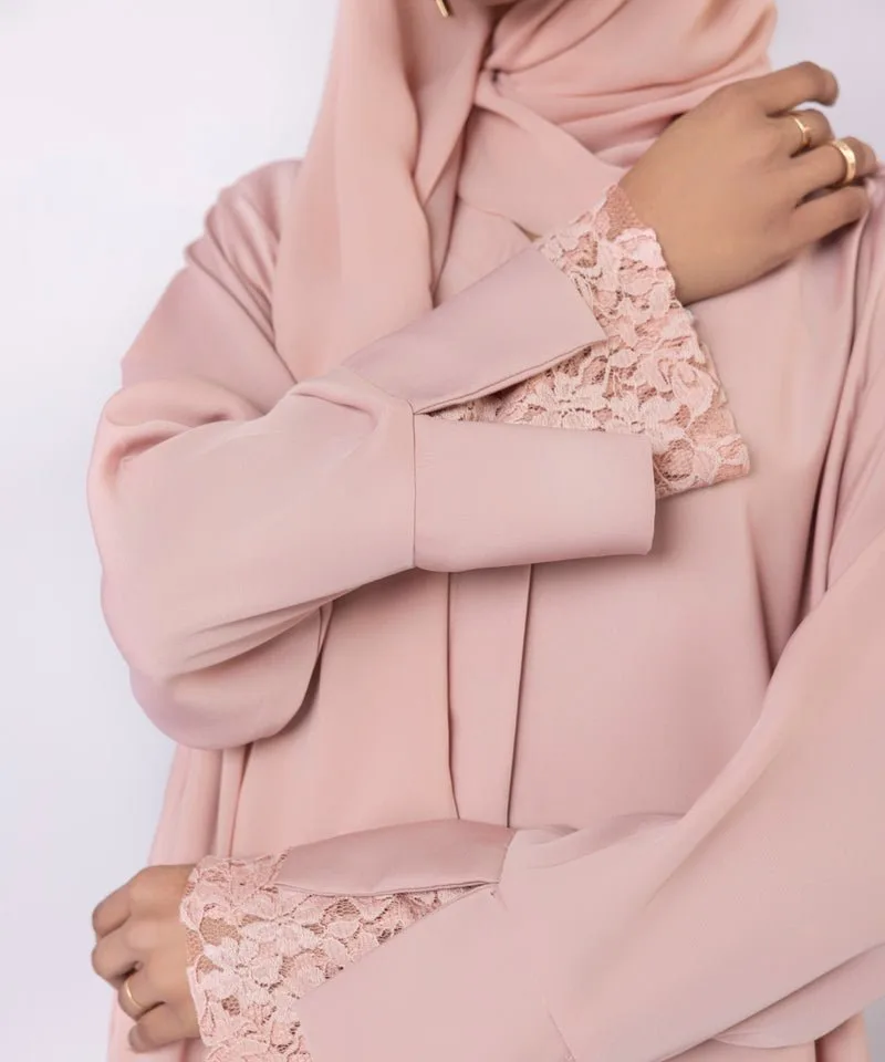 Pink net Abbaya with V-neck and front button – view 3 – Poshaq