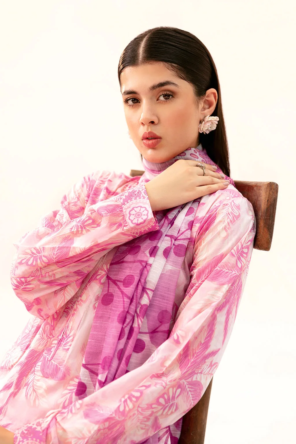 White lawn long shirt with subtle design by Afsanah – view 5 – Poshaq