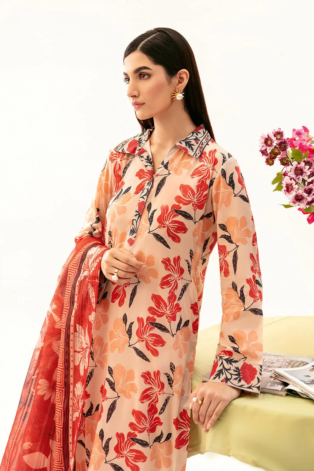 Pale peach long shirt in digital printed lawn fabric – view 6 – Poshaq