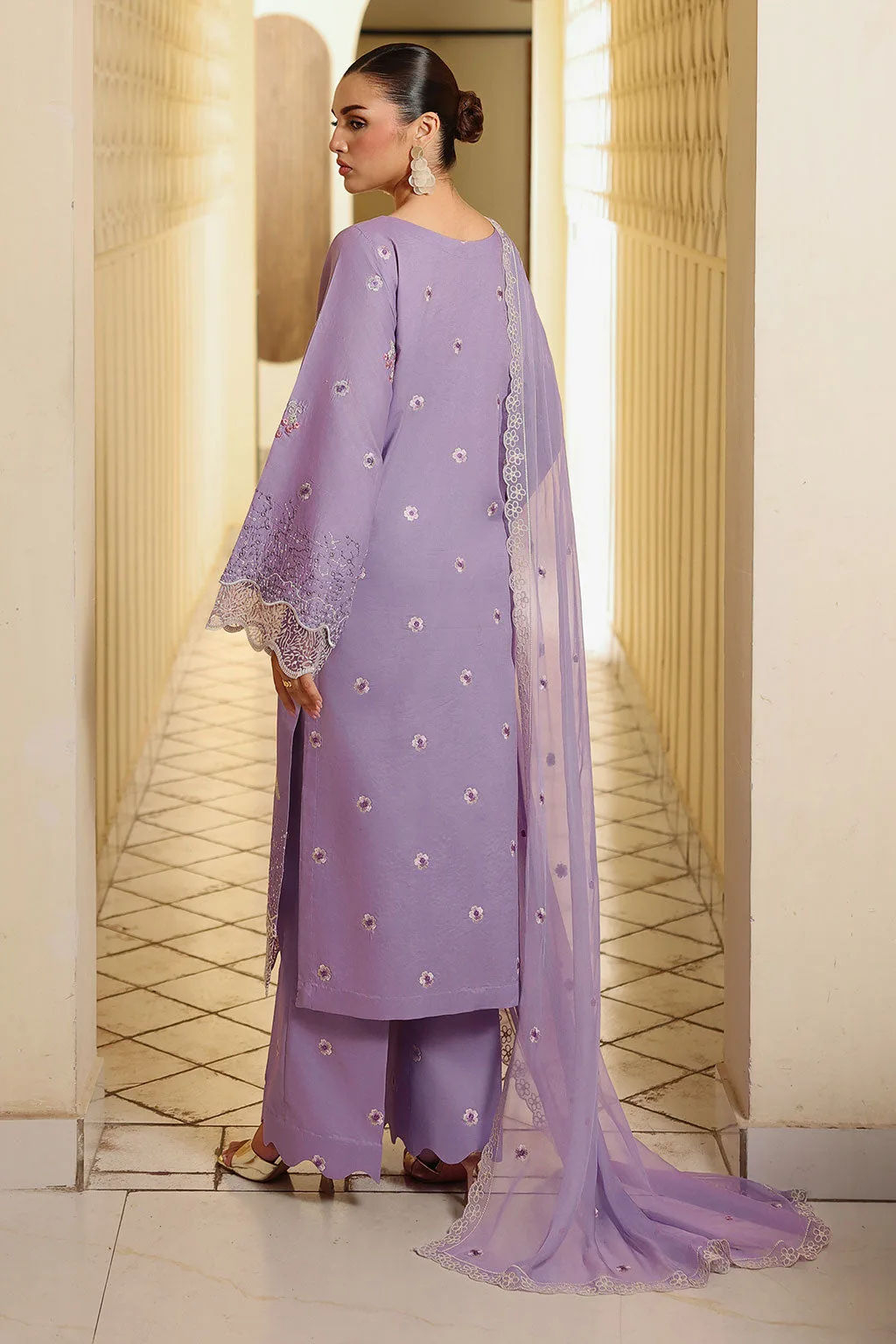 Soft purple long shirt with embroidered organza and chiffon detailing – view 2 – Poshaq