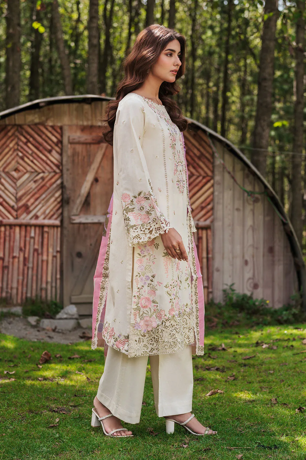 Off‑white organza shirt and lawn trousers with embroidered detailing – view 5 – Poshaq