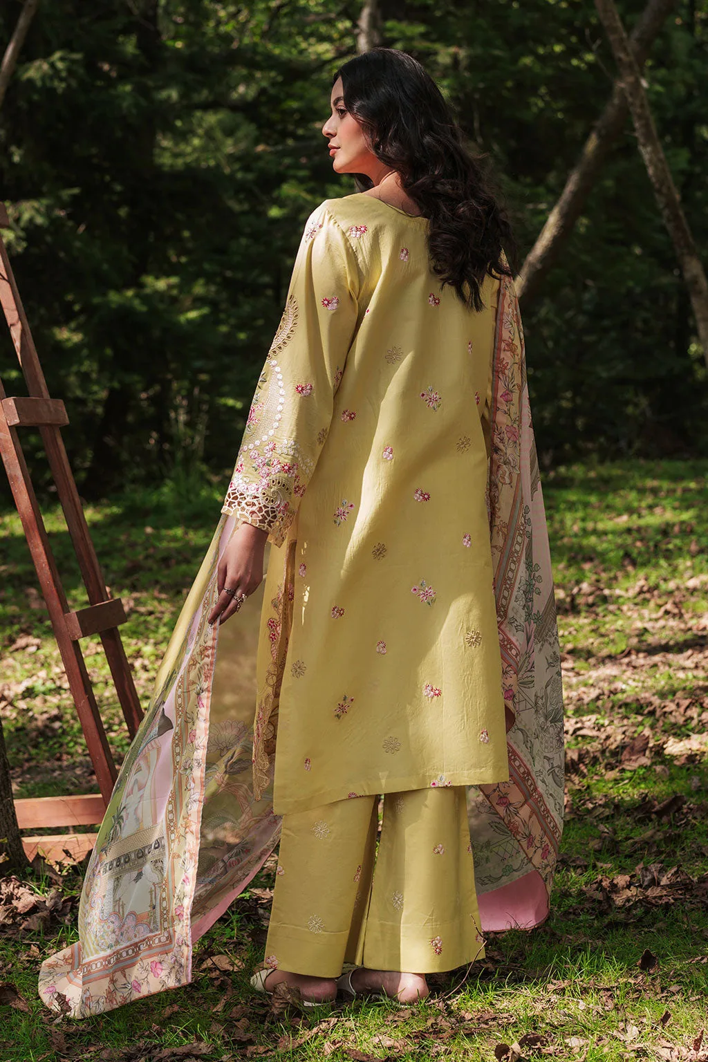 Pale yellow long shirt with embroidered front and sleeves – view 2 – Poshaq
